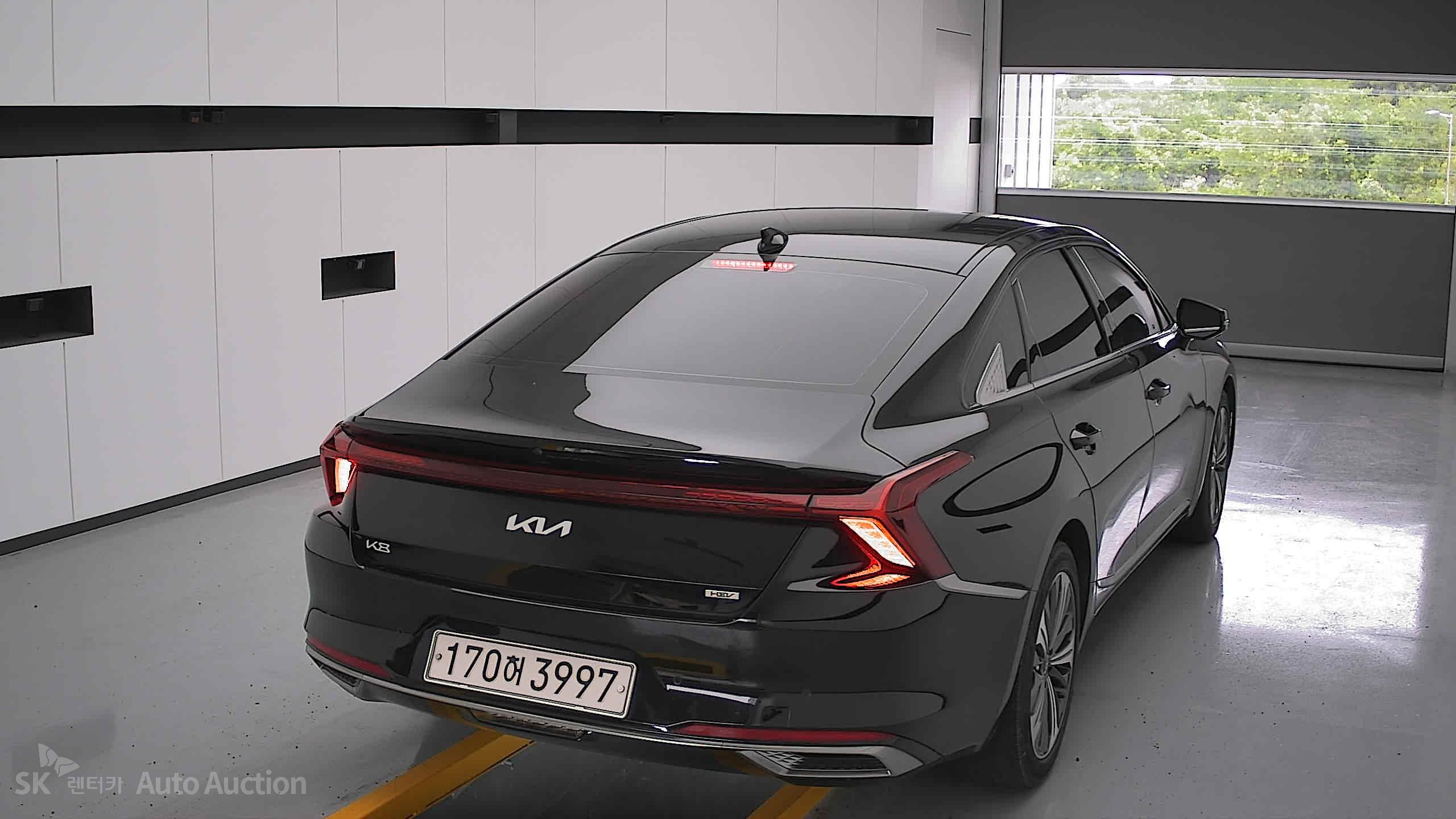 2022 - kia k8