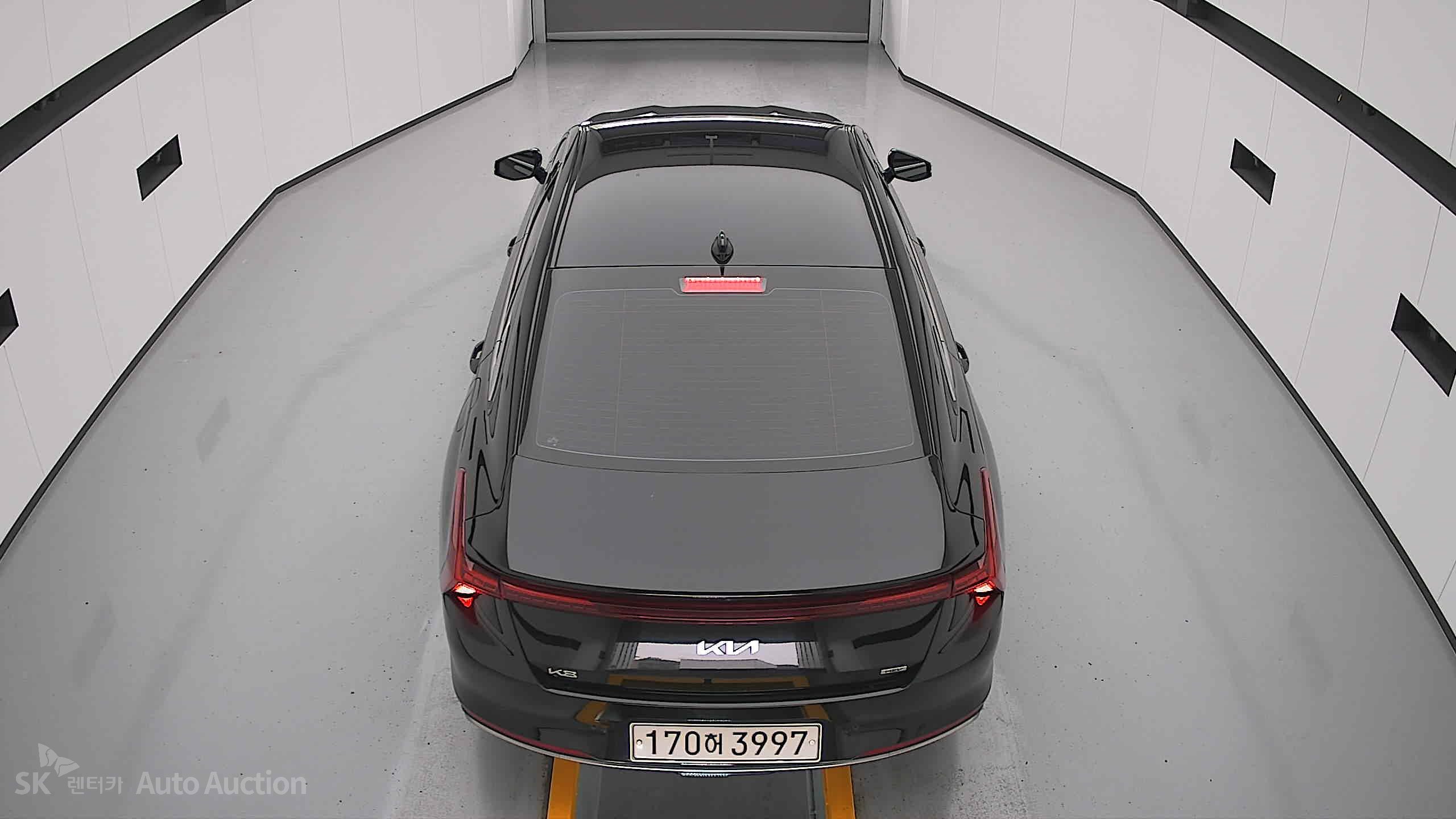2022 - kia k8