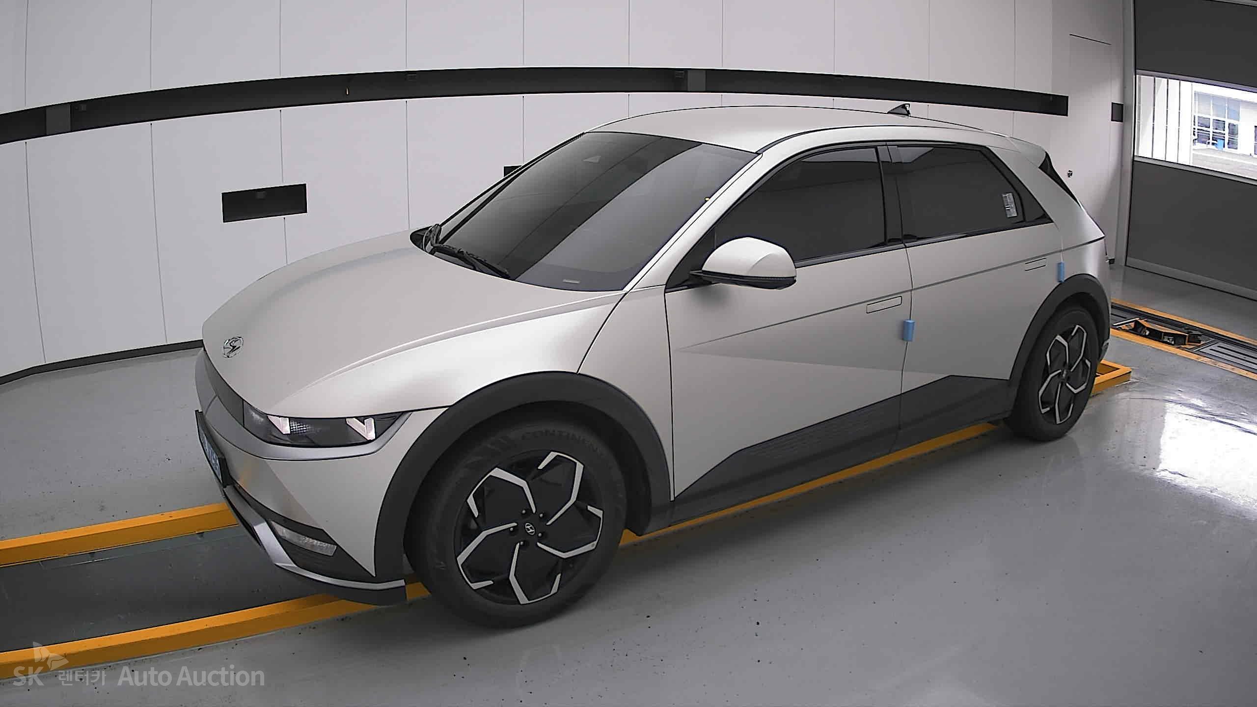 2022 - hyundai ioniq