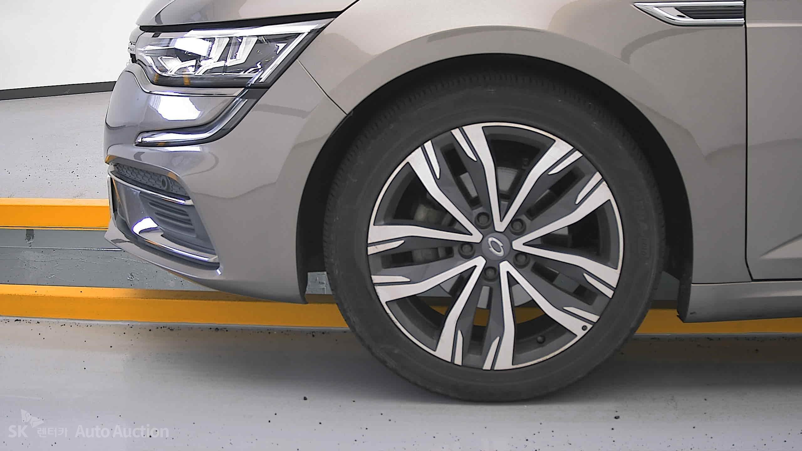 2021 - renault samsung sm6
