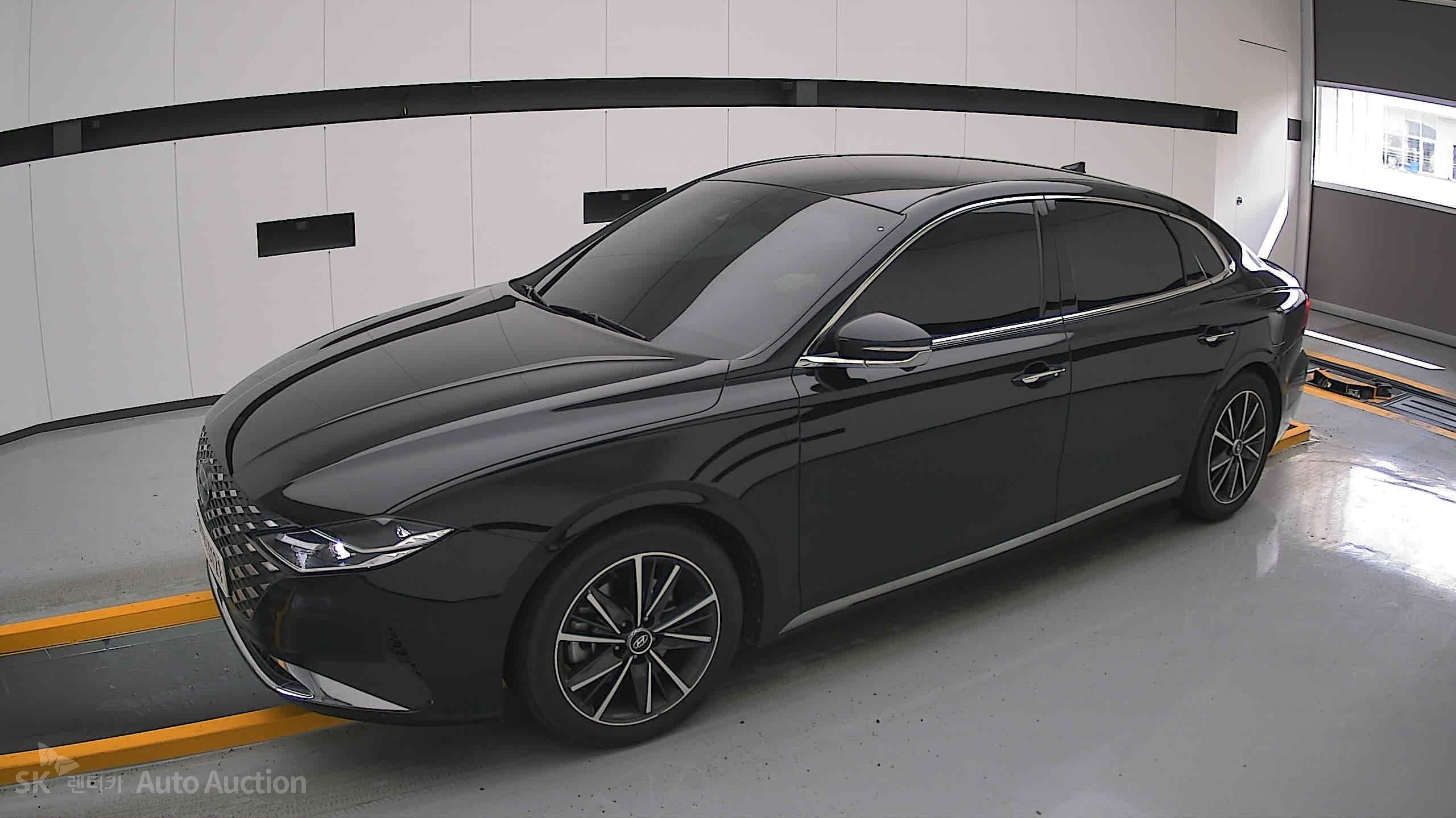 2022 - hyundai grandeur