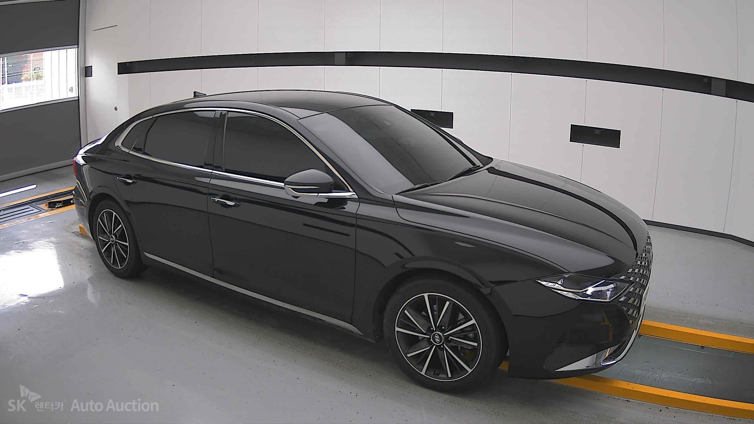 2022 - hyundai grandeur