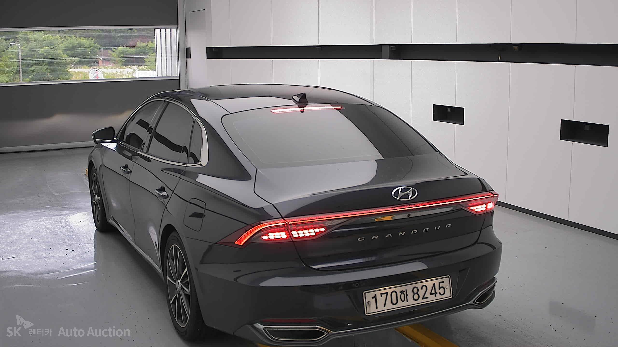 2022 - hyundai grandeur
