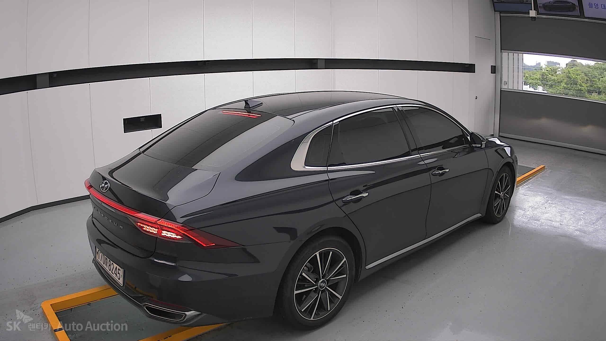 2022 - hyundai grandeur