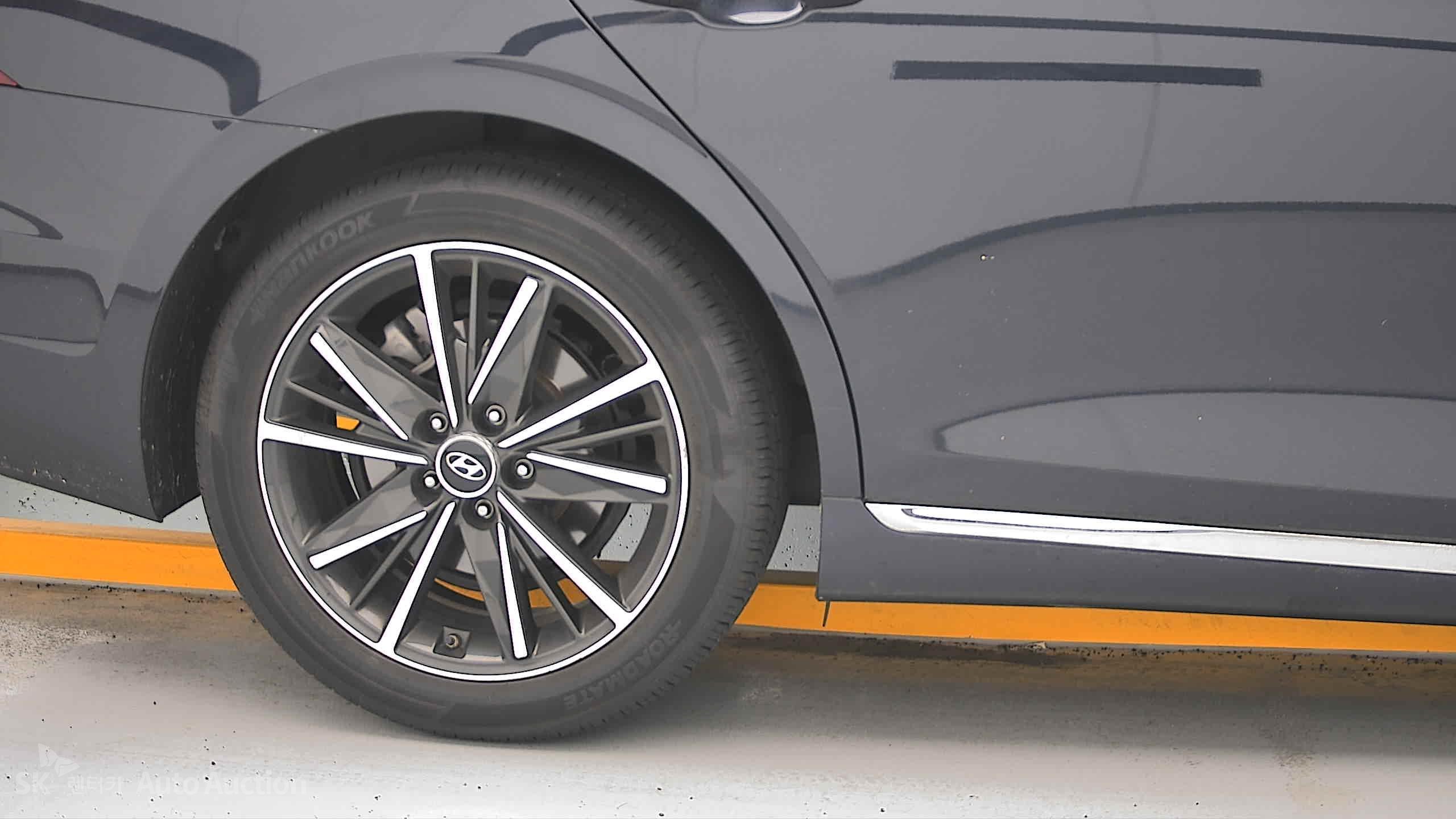 2022 - hyundai grandeur