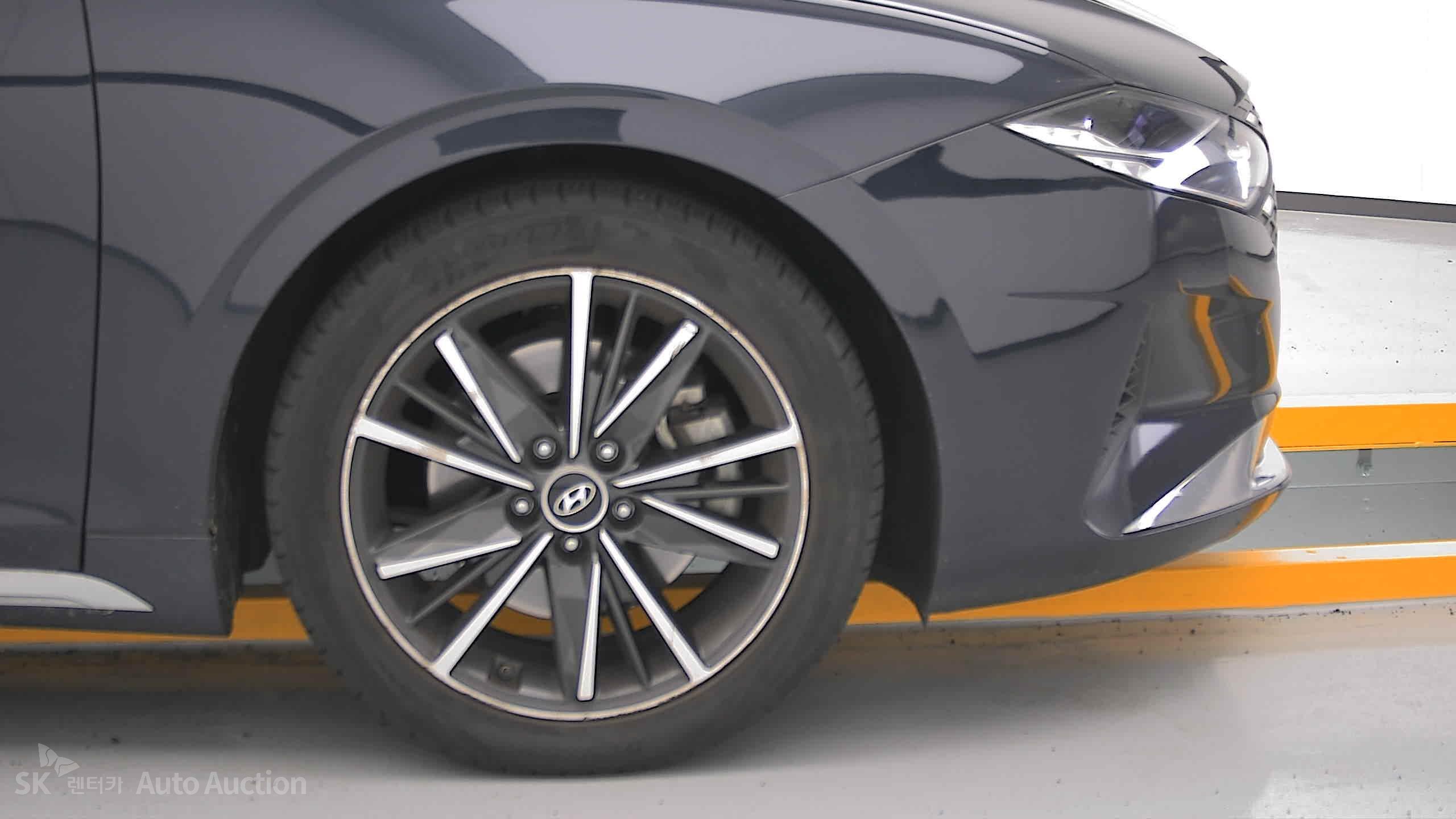 2022 - hyundai grandeur