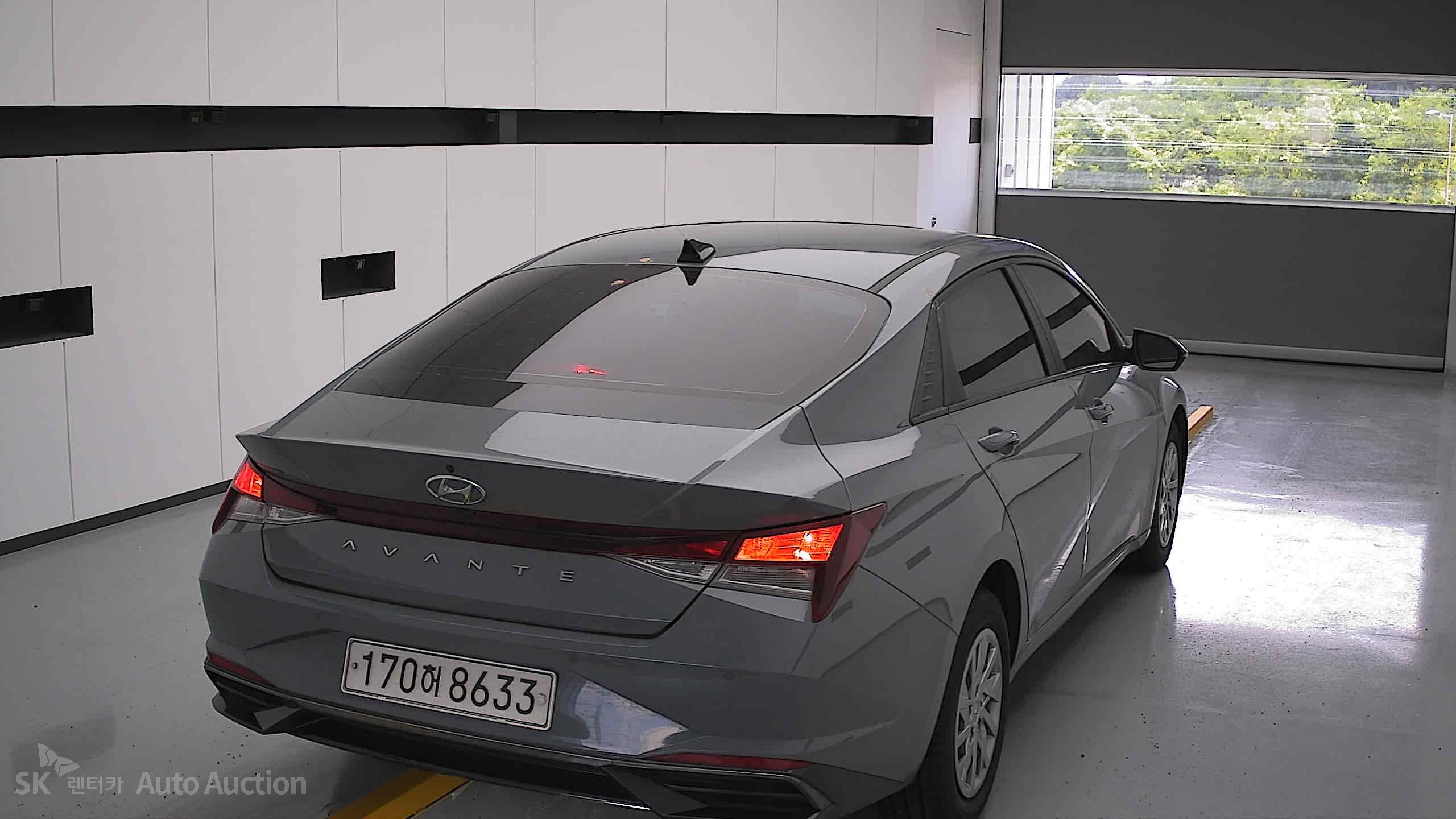 2021 - hyundai avante