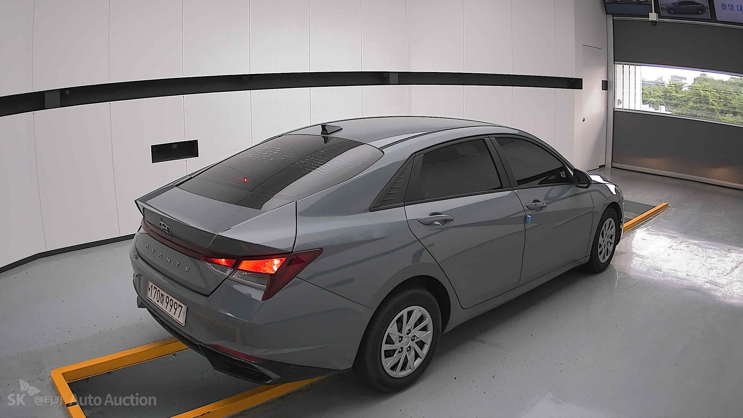 2022 - hyundai avante
