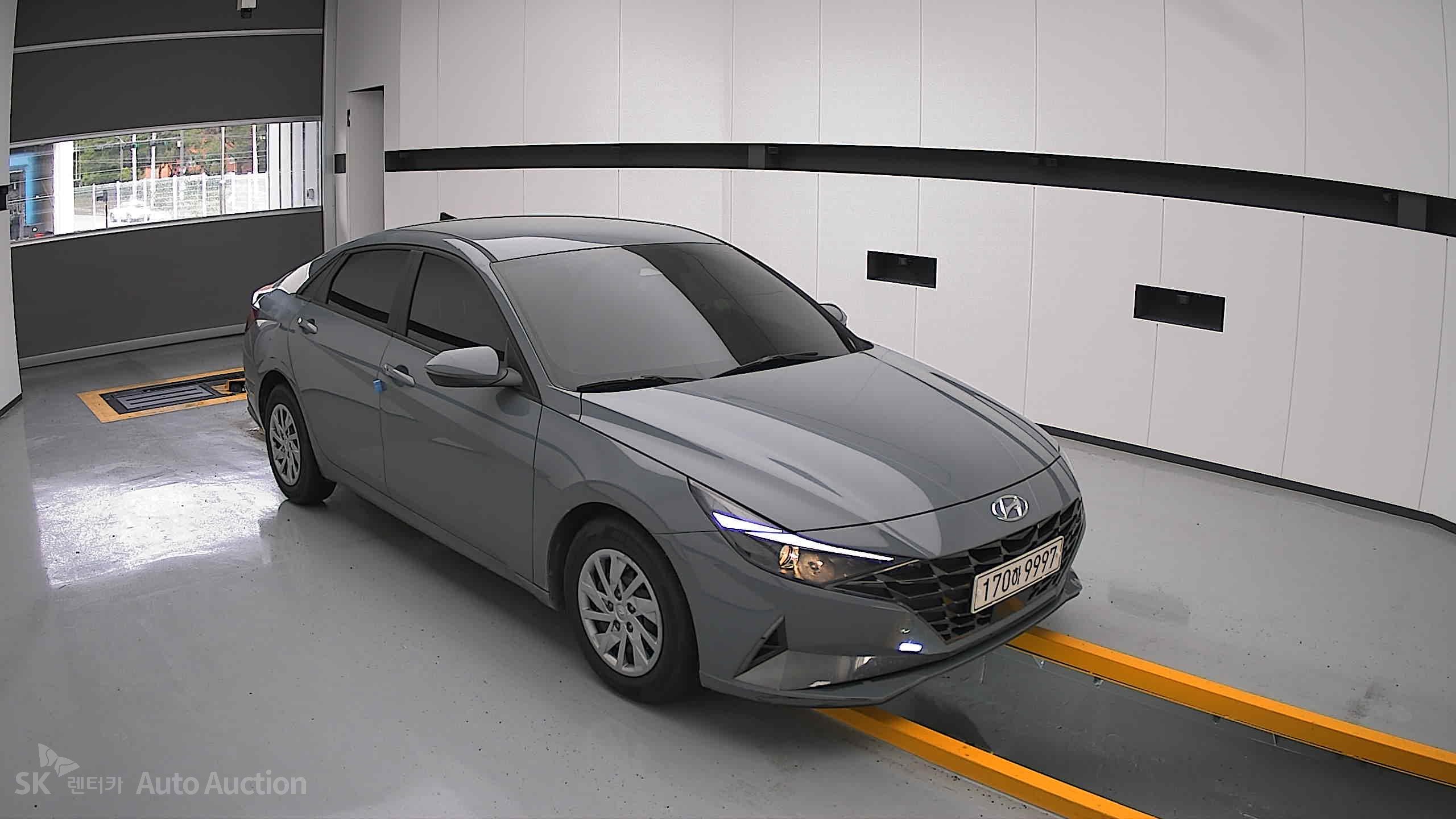 2022 - hyundai avante