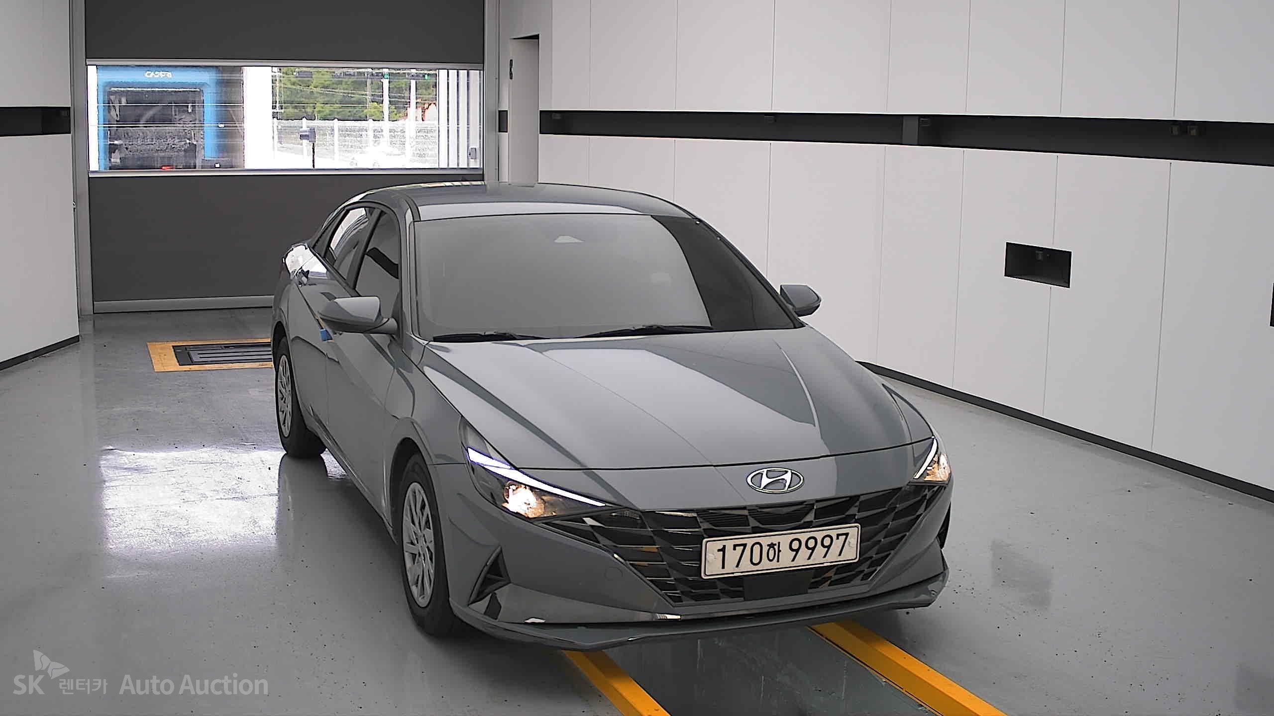 2022 - hyundai avante