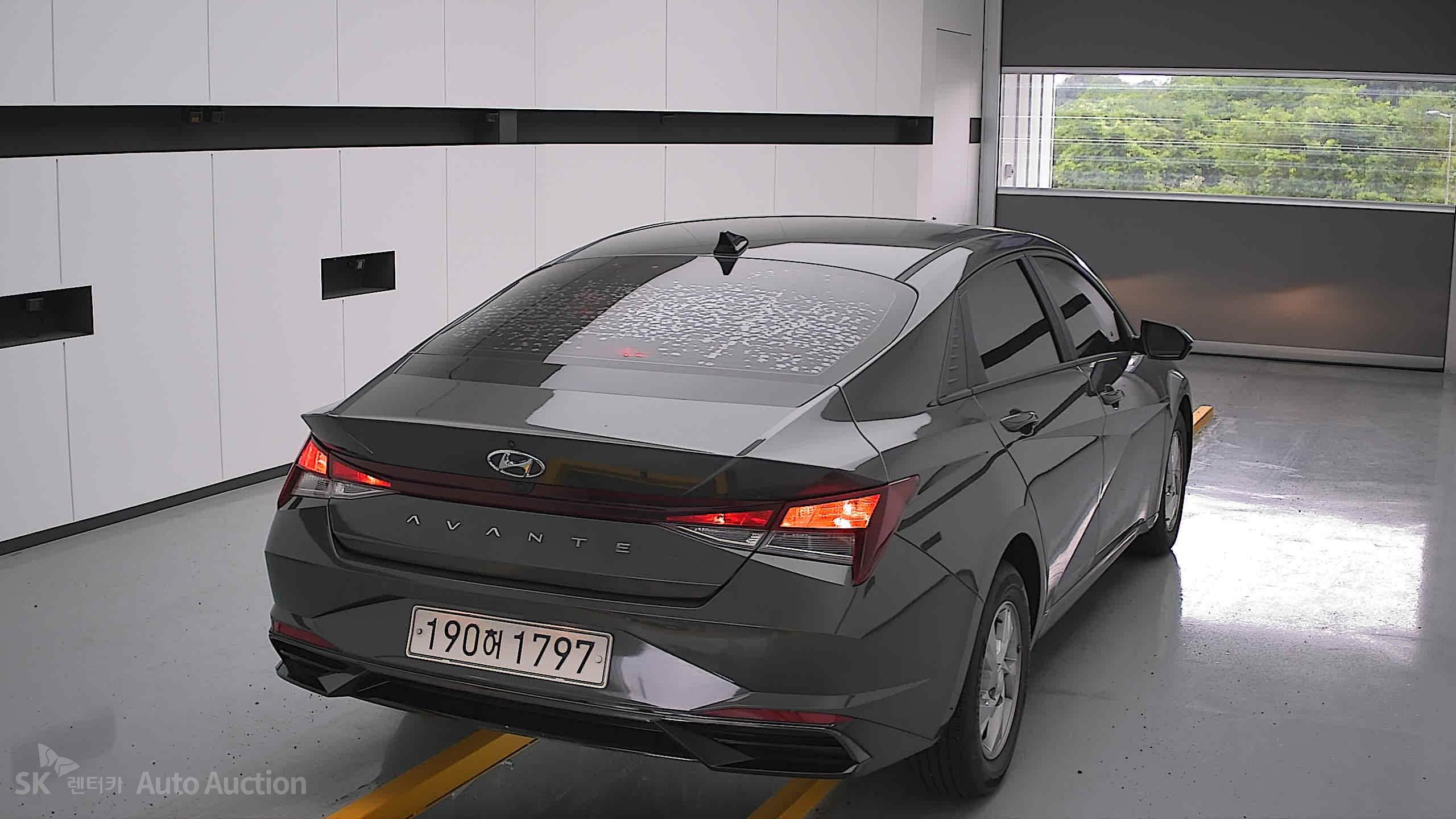2021 - hyundai avante