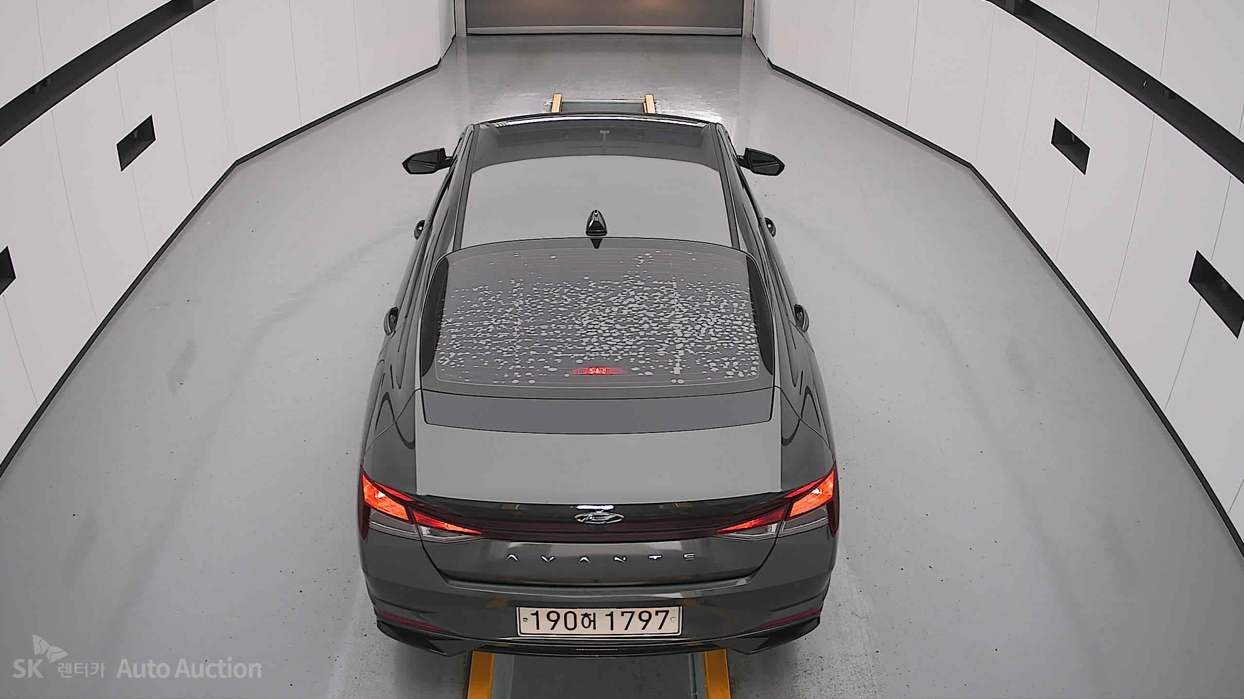 2021 - hyundai avante