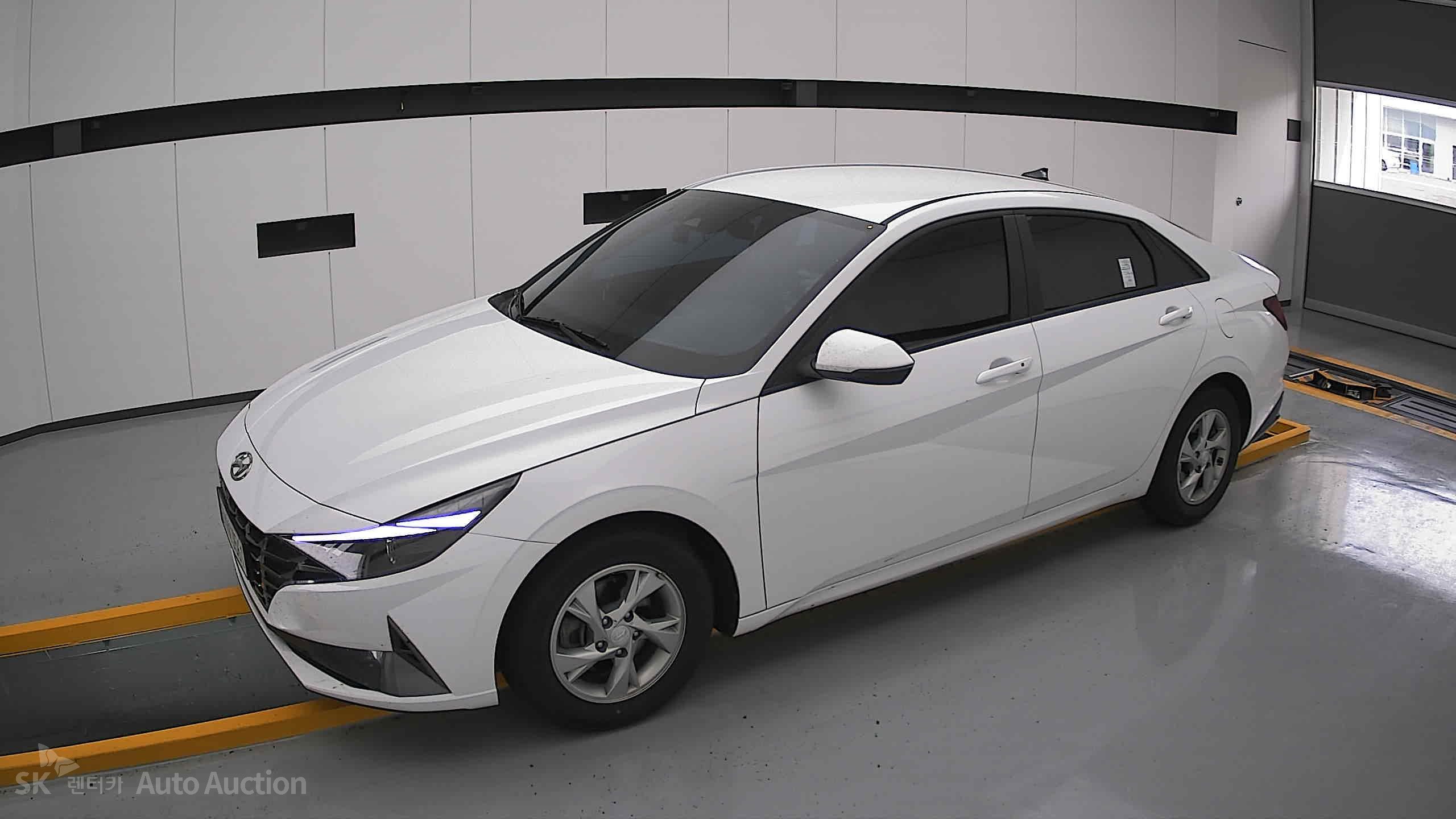 2023 - hyundai avante