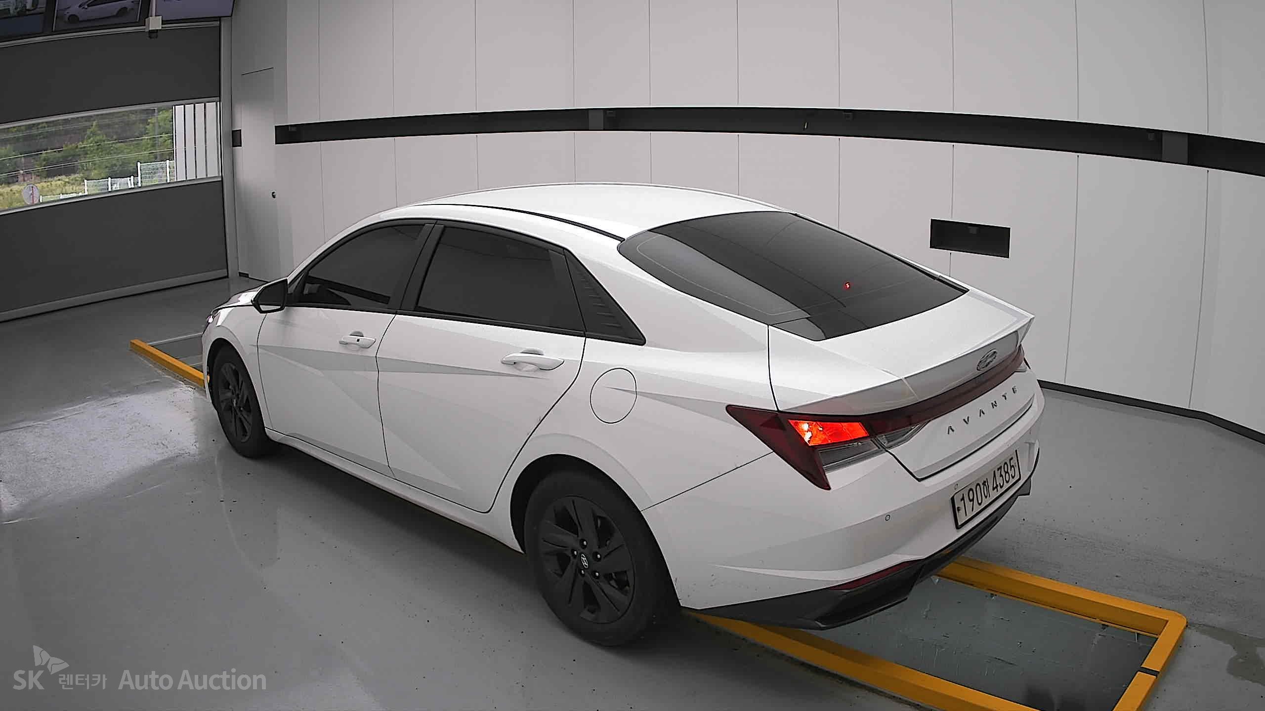 2023 - hyundai avante
