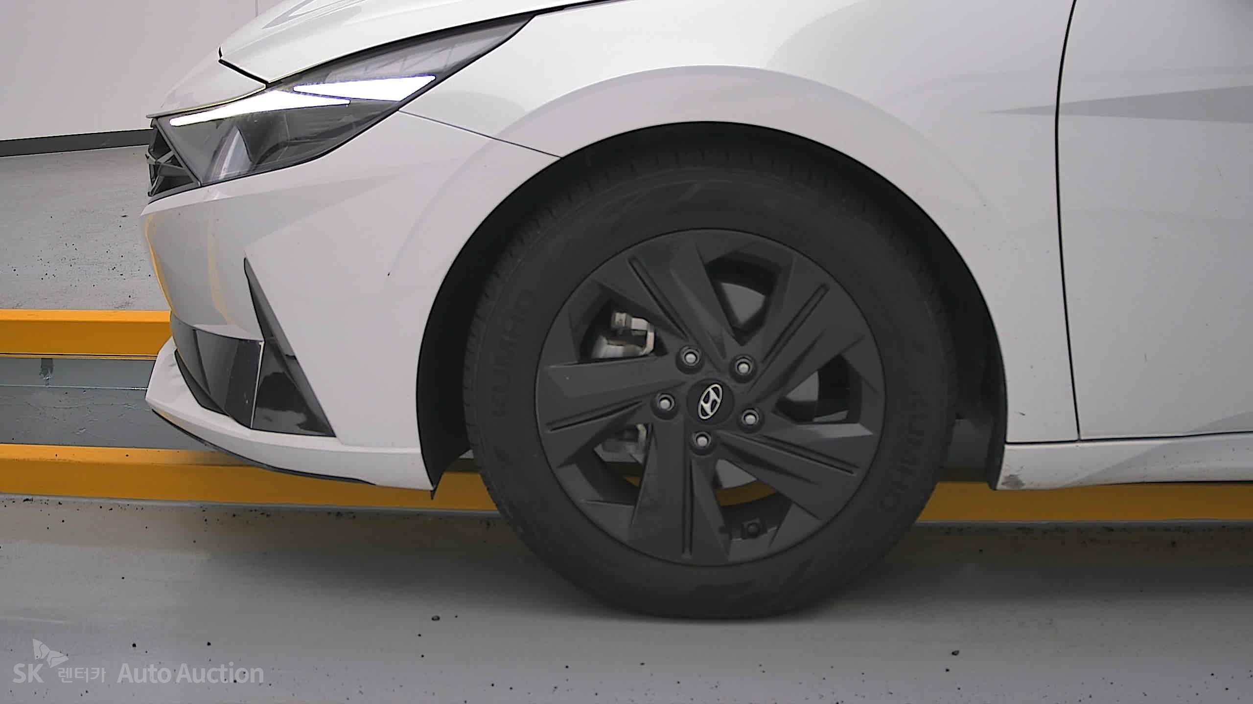 2023 - hyundai avante