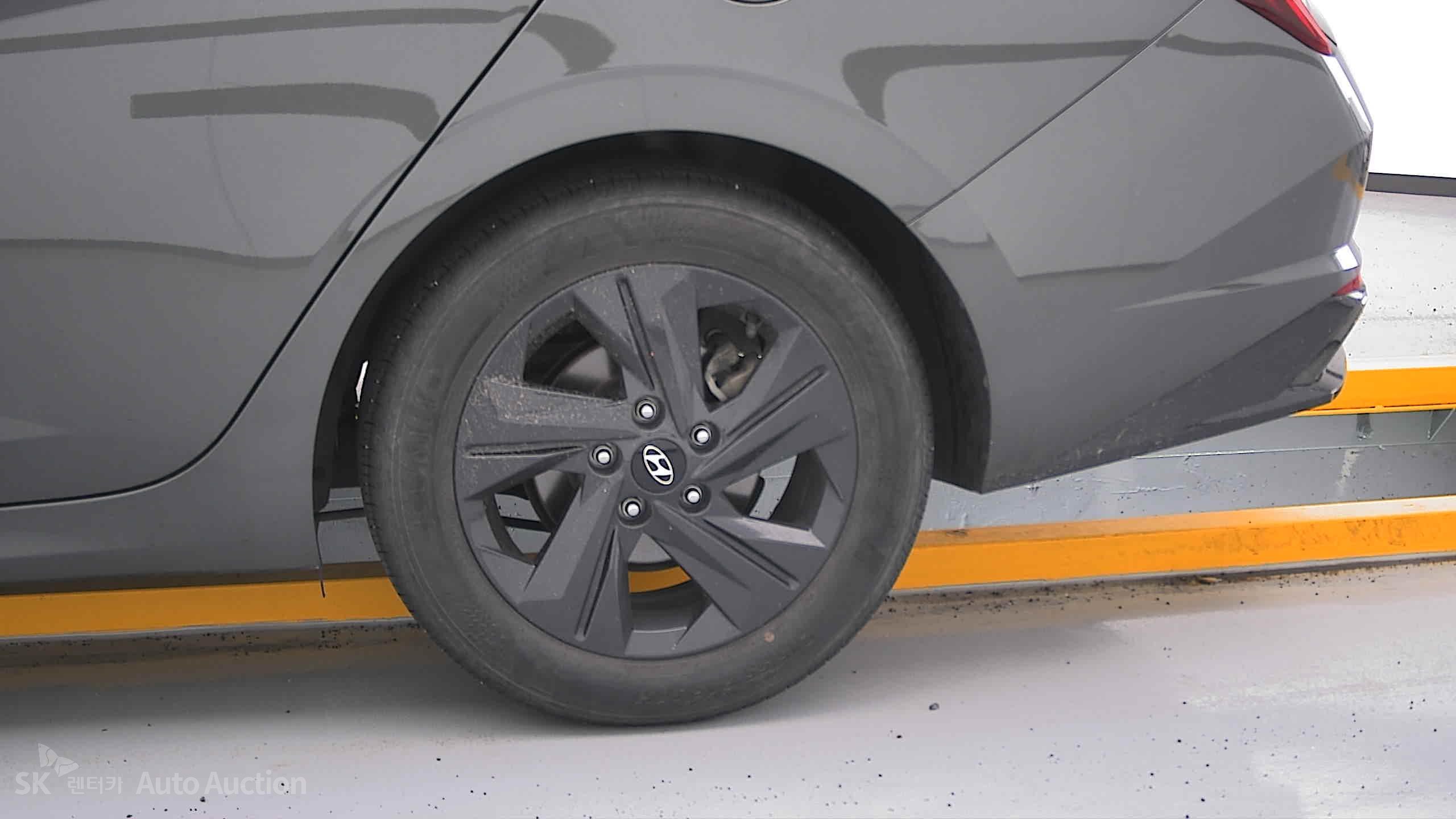 2023 - hyundai avante