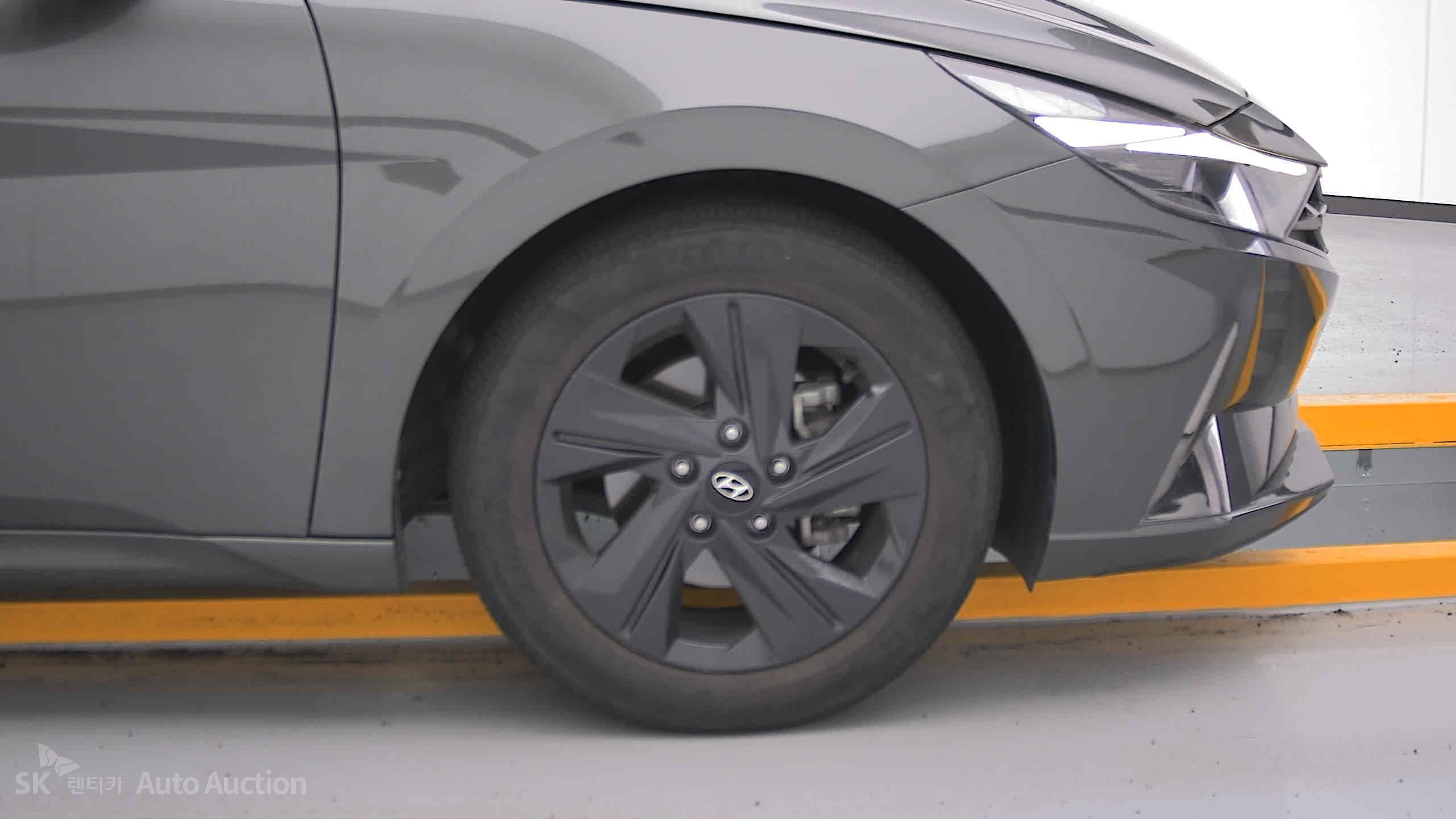 2023 - hyundai avante
