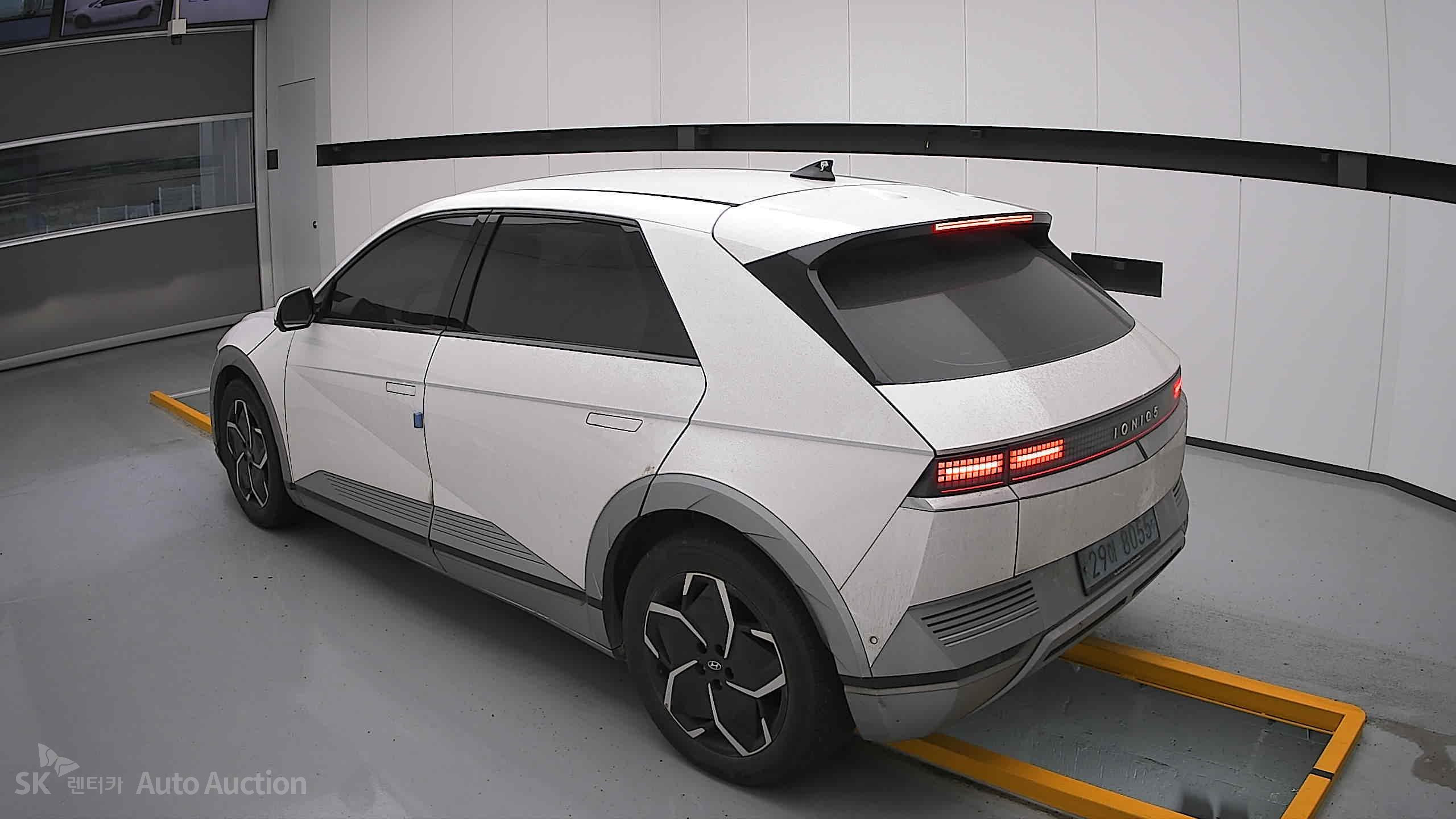 2022 - hyundai ioniq