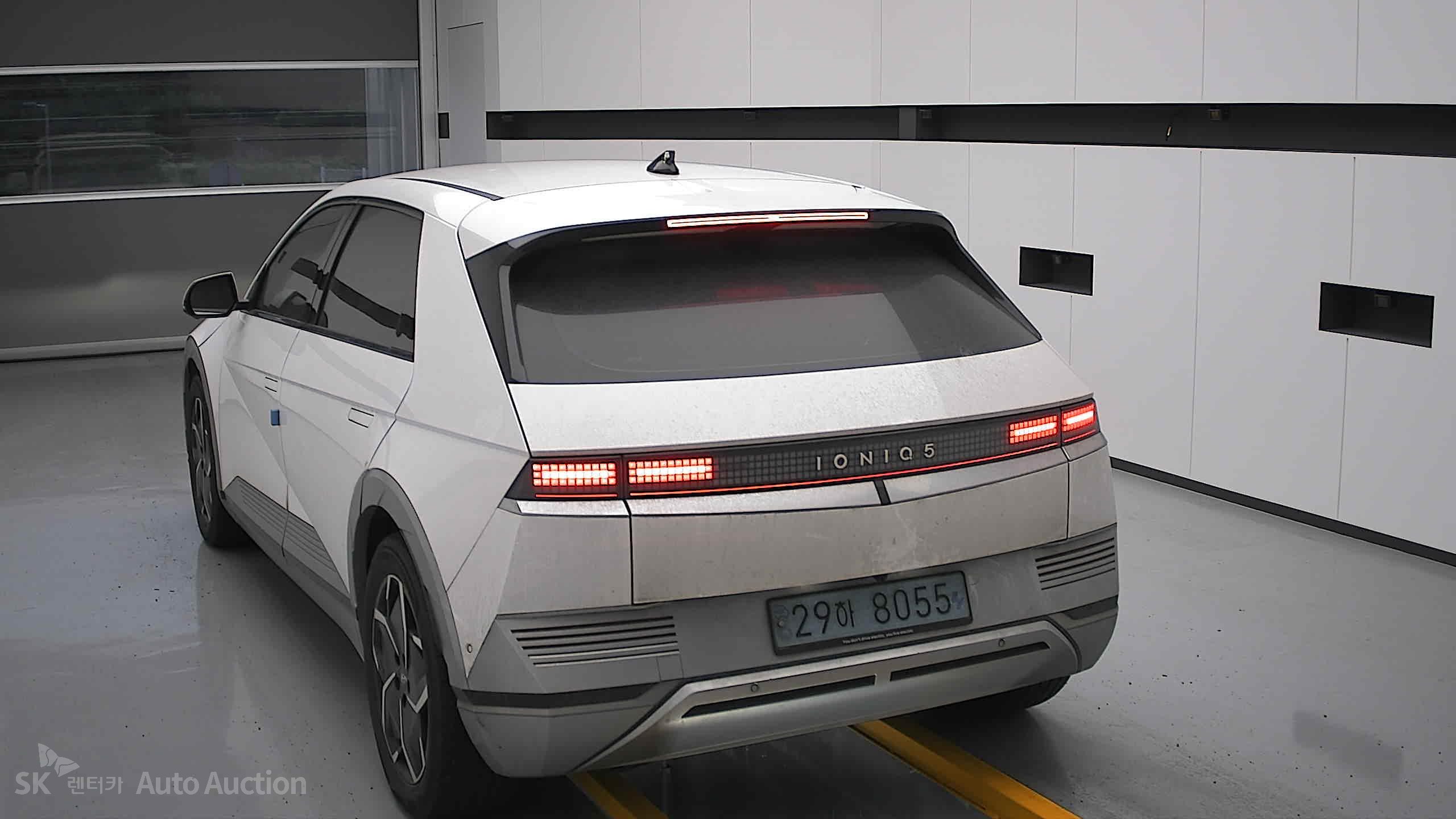 2022 - hyundai ioniq