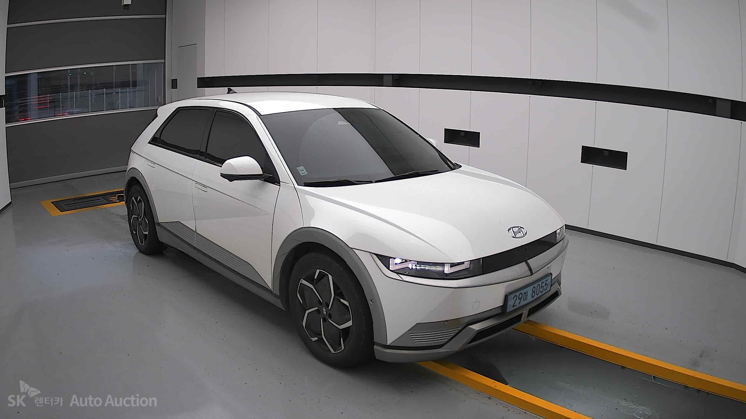 2022 - hyundai ioniq