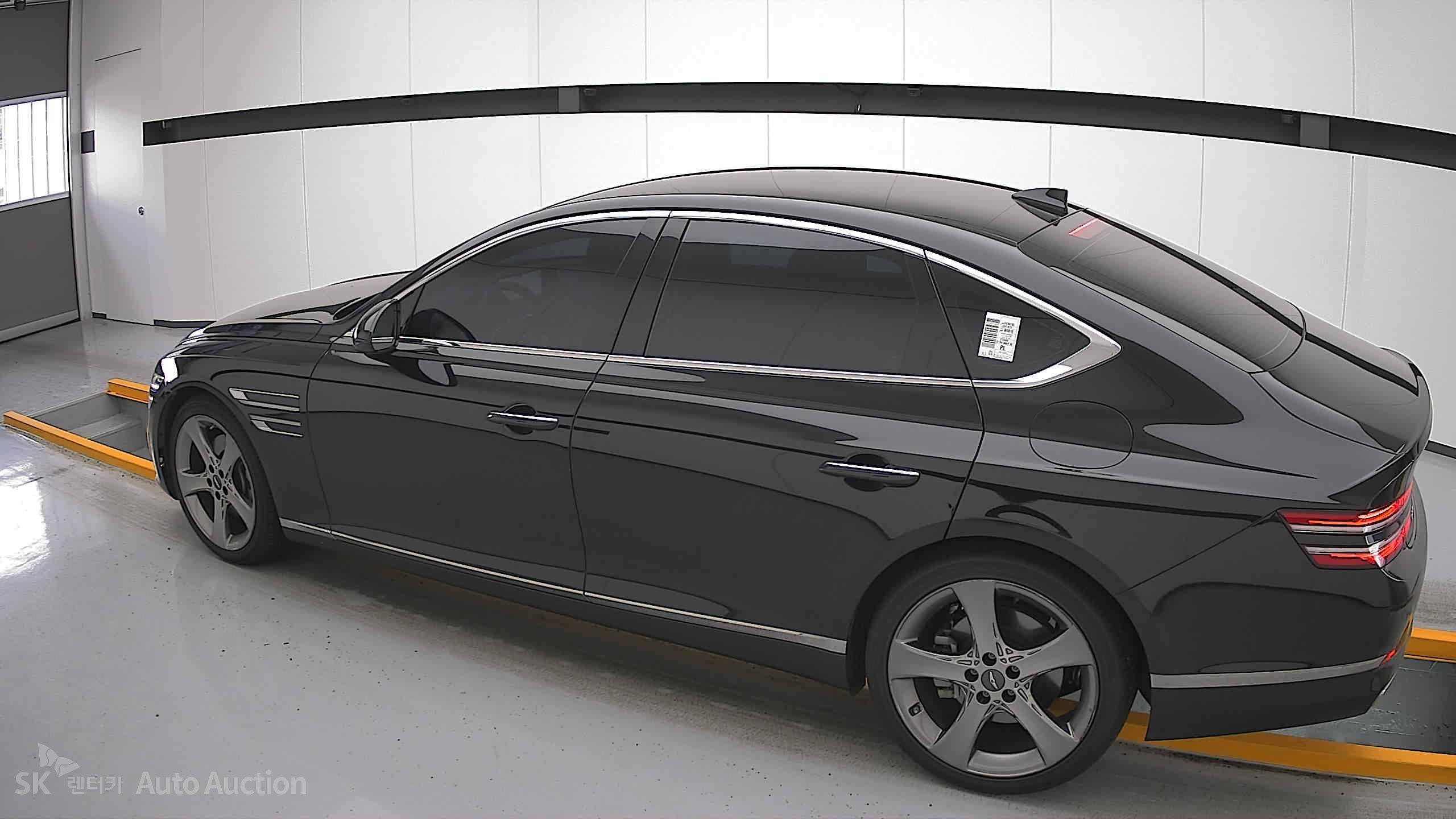 2021 - genesis g80