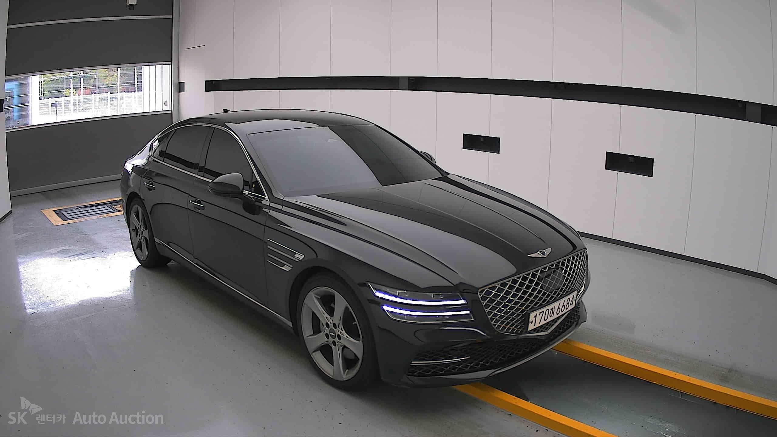 2021 - genesis g80