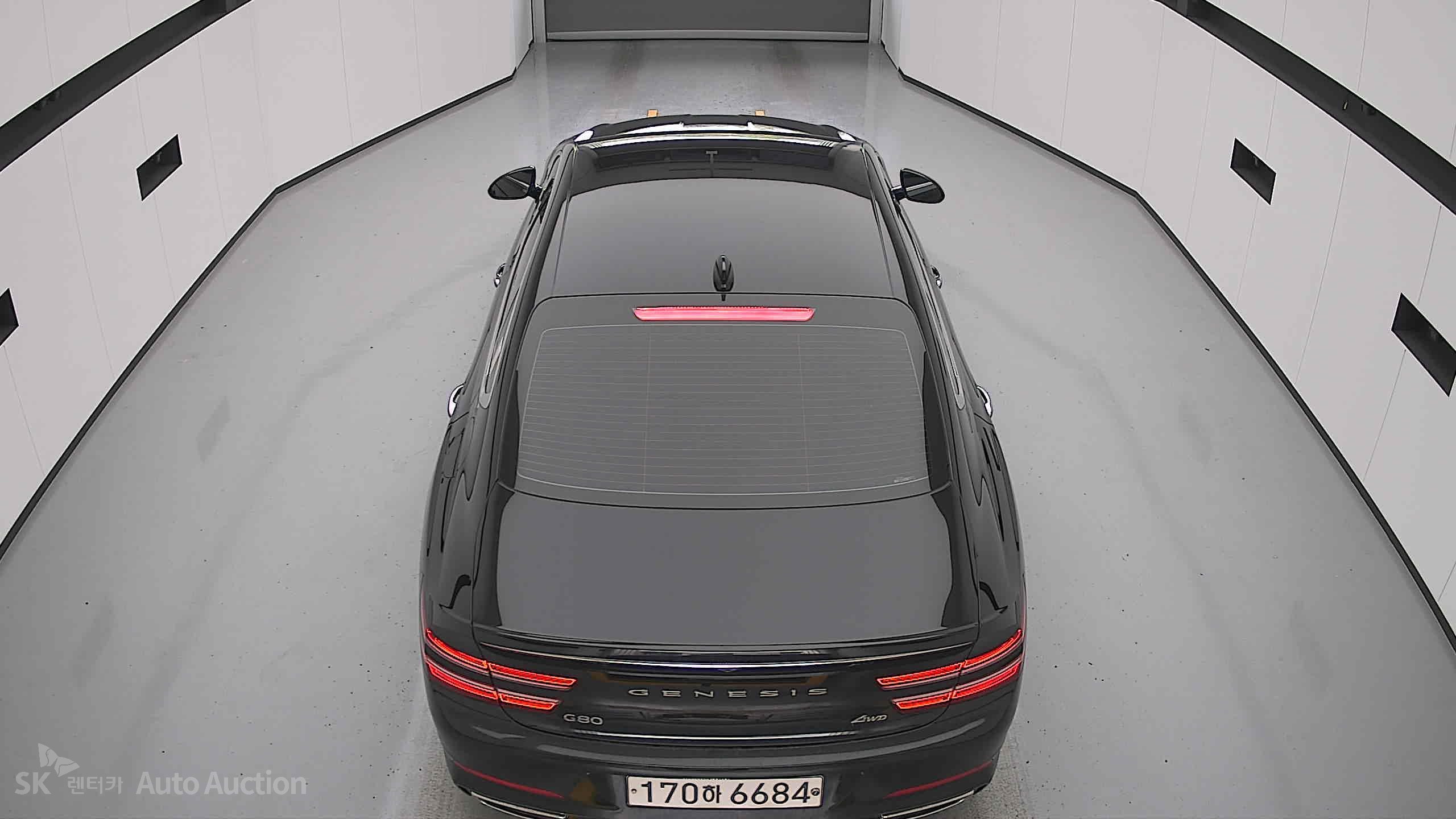 2021 - genesis g80