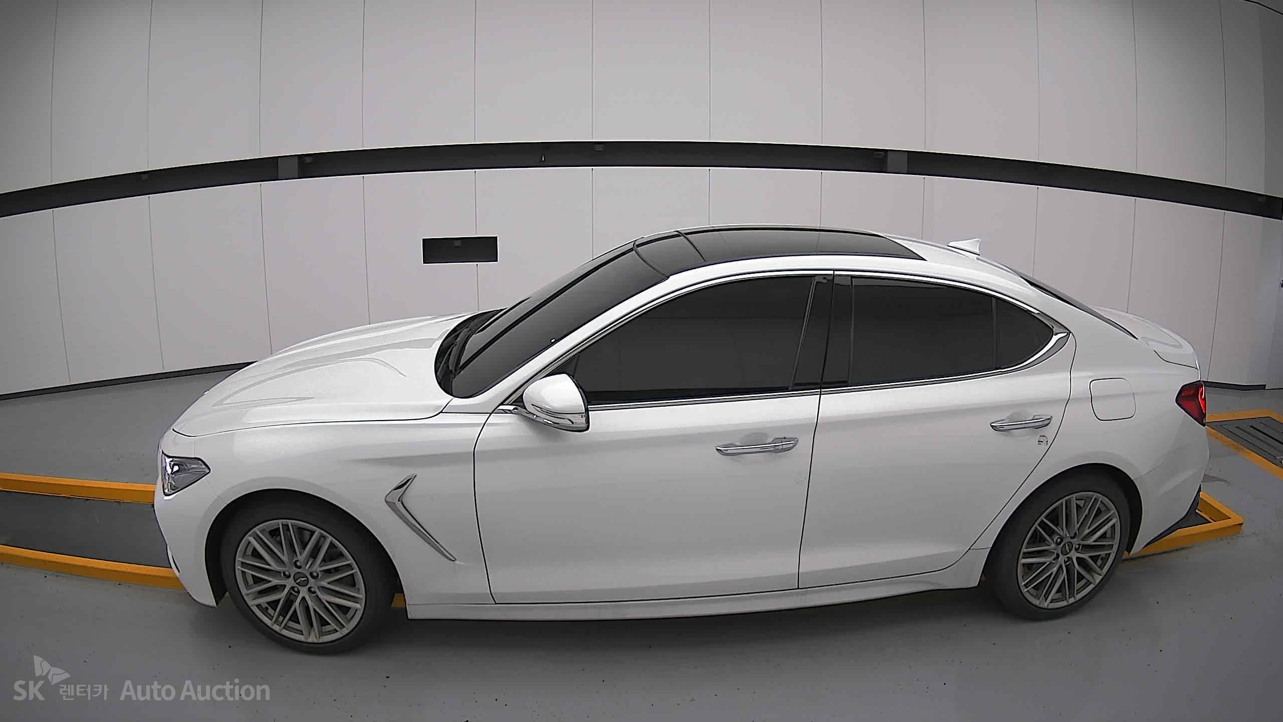 2020 - genesis g70