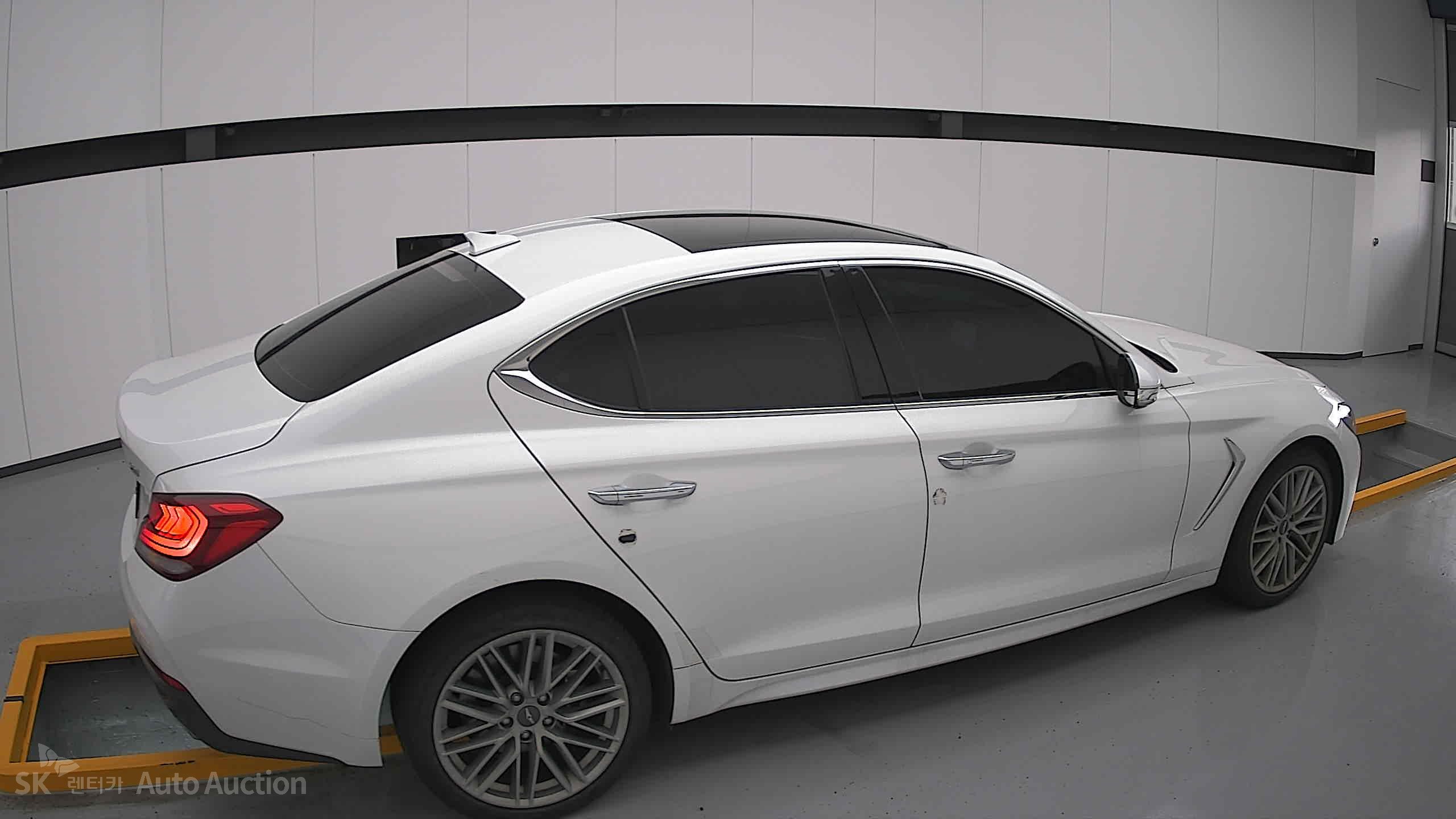 2020 - genesis g70