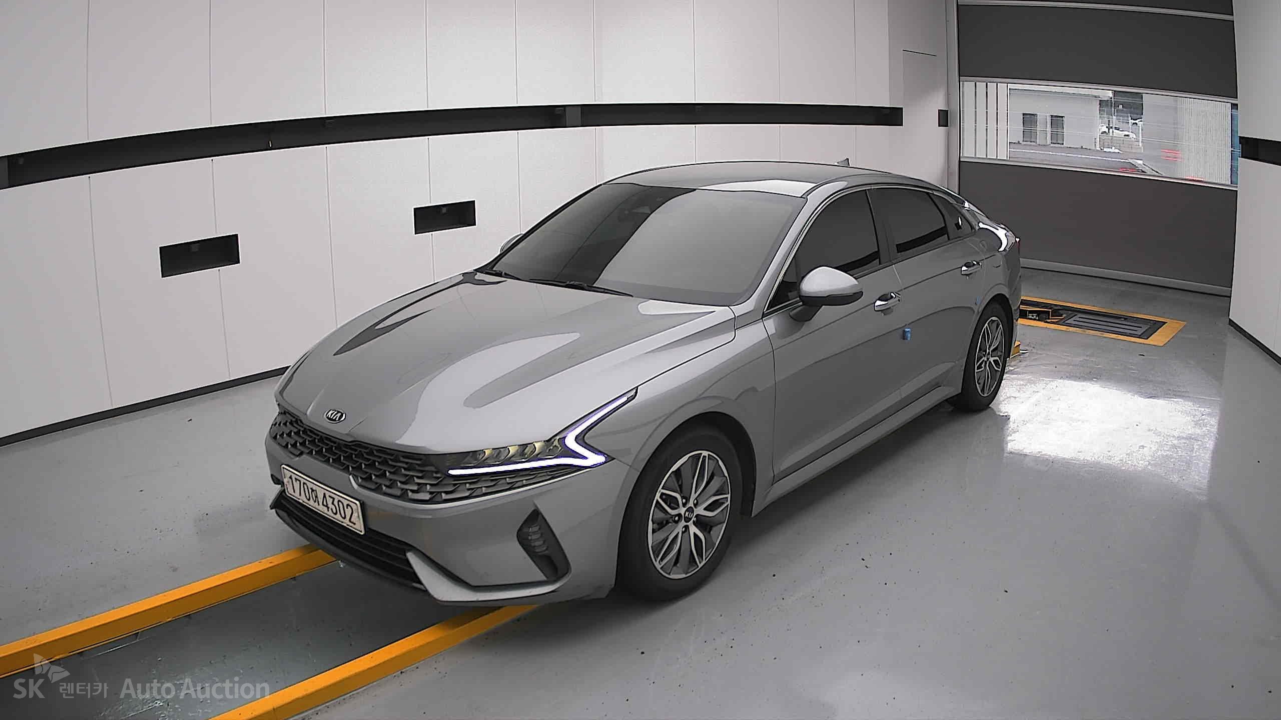 2021 - kia k5