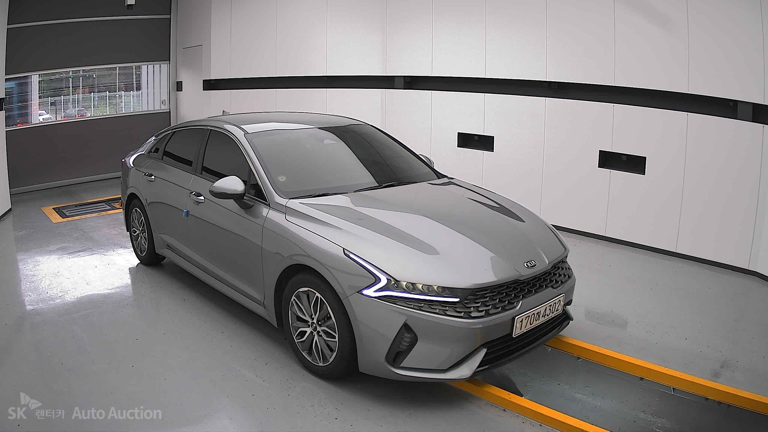 2021 - kia k5