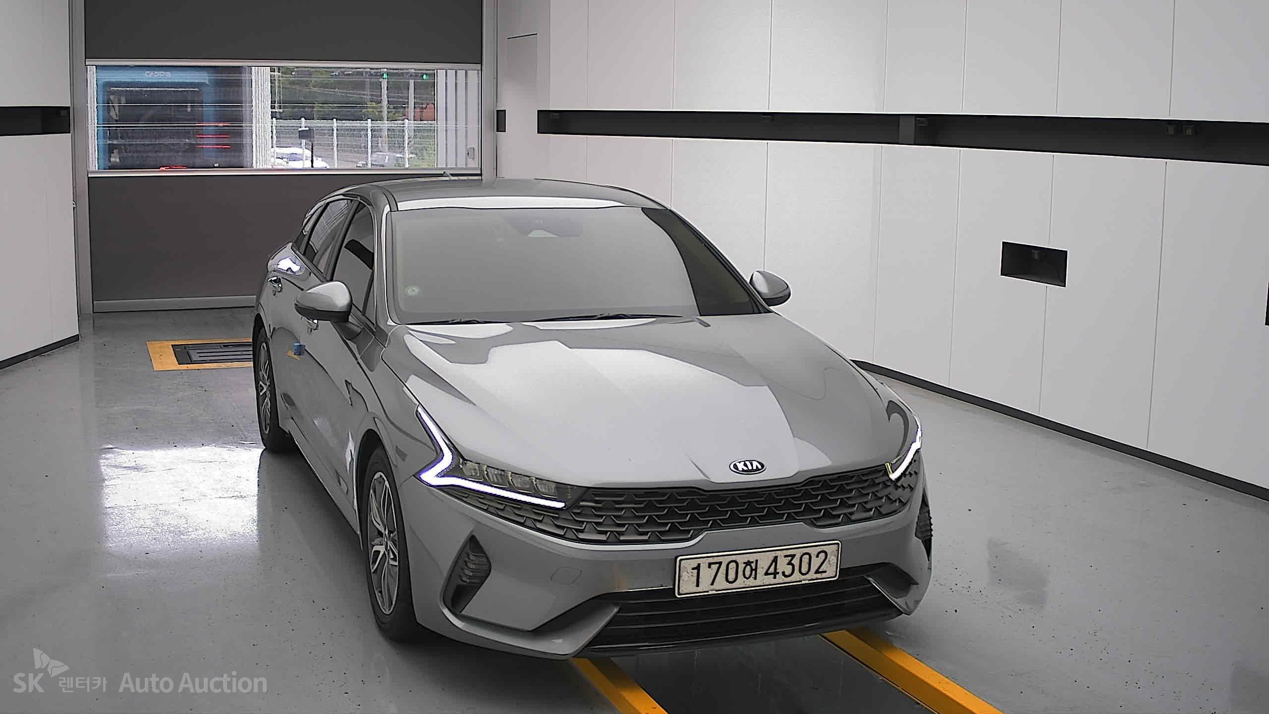 2021 - kia k5
