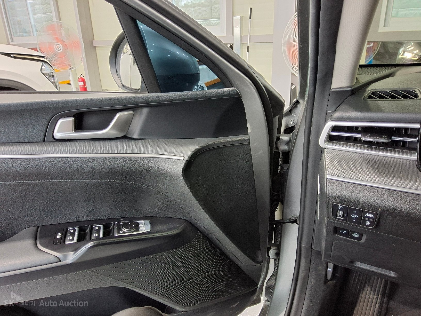 2021 - kia k5