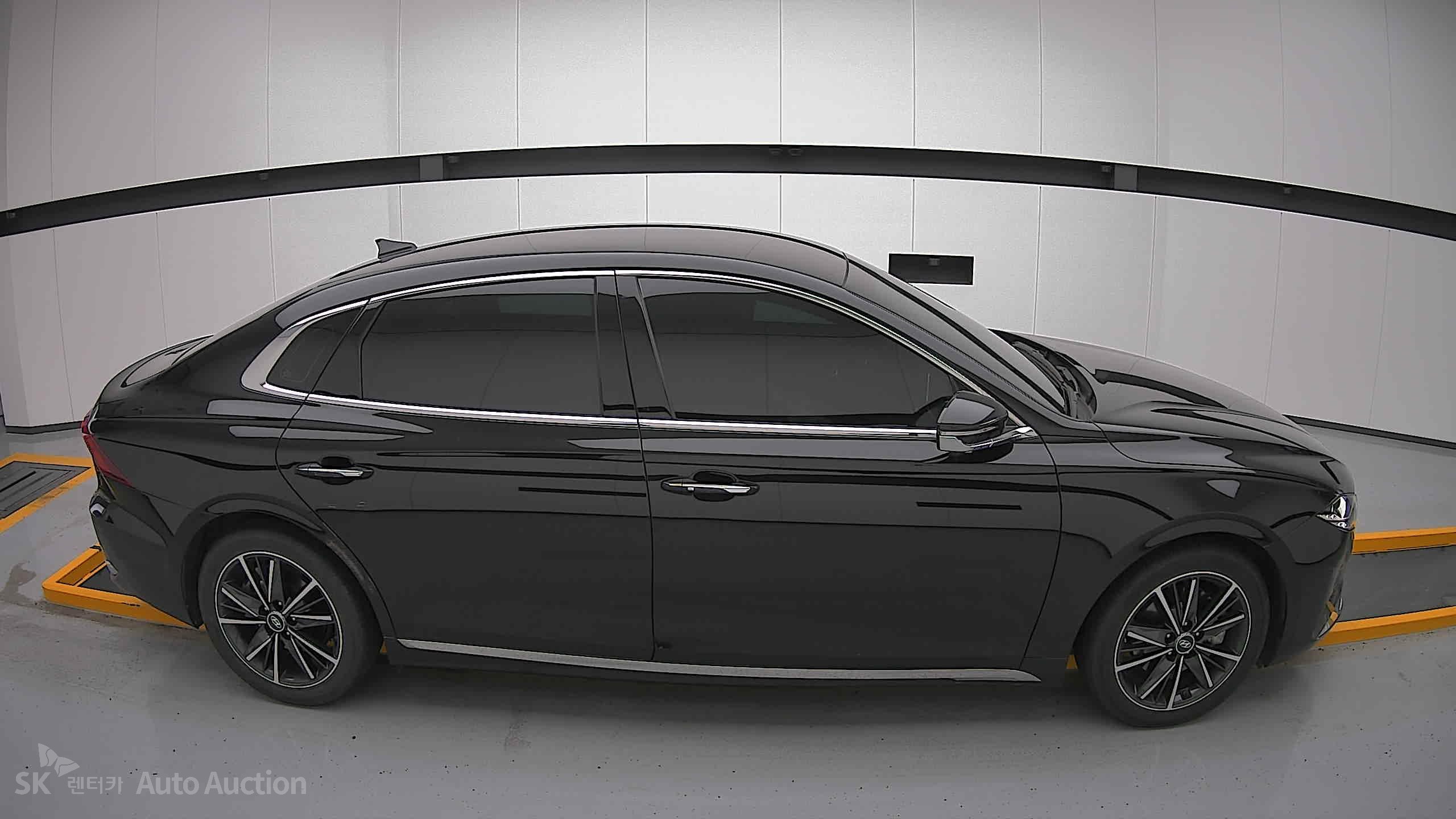 2023 - hyundai grandeur