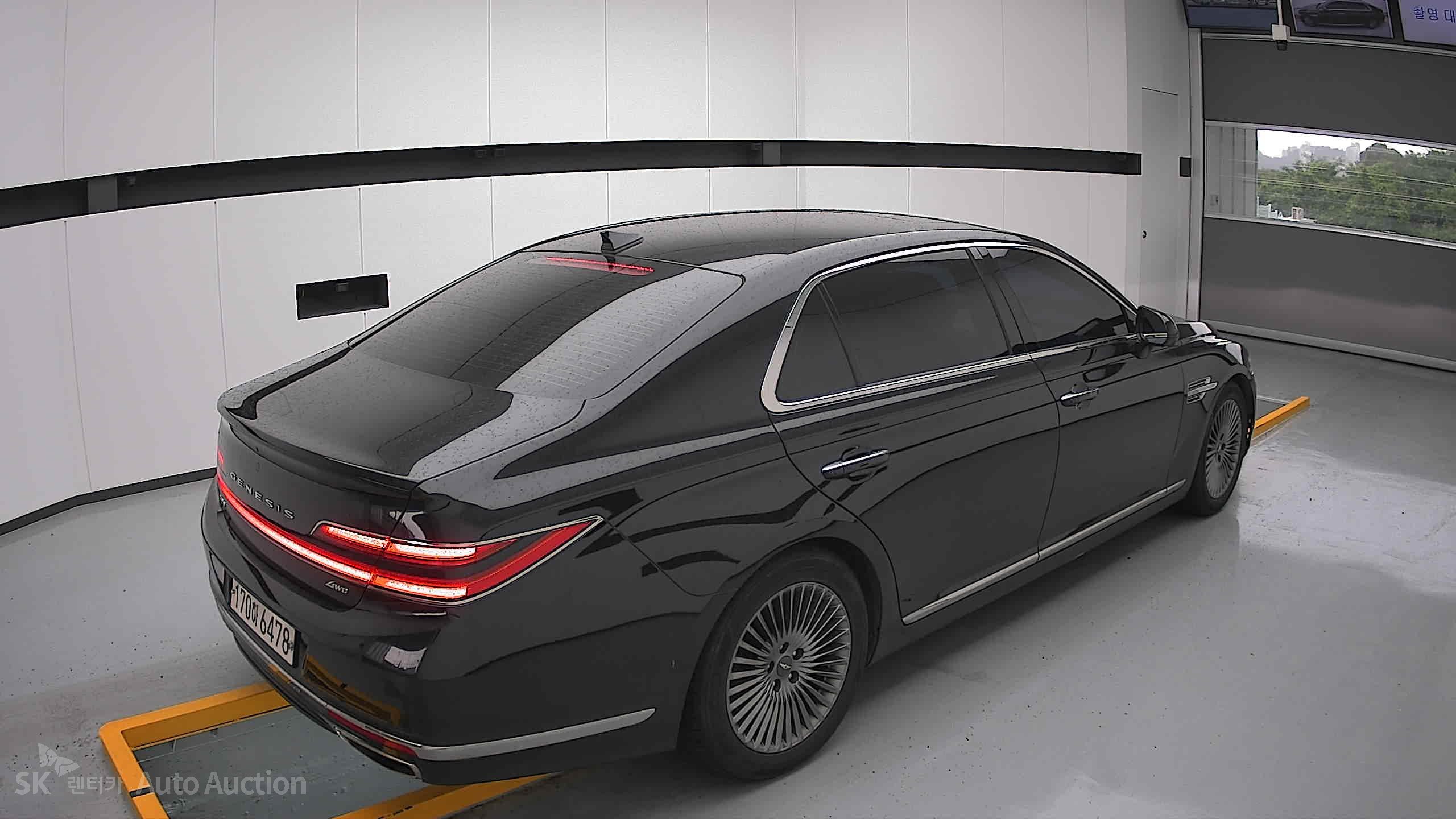 2021 - genesis g90