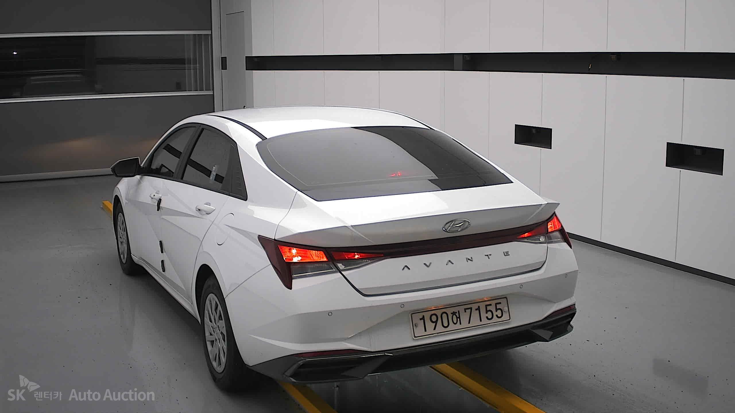 2022 - hyundai avante