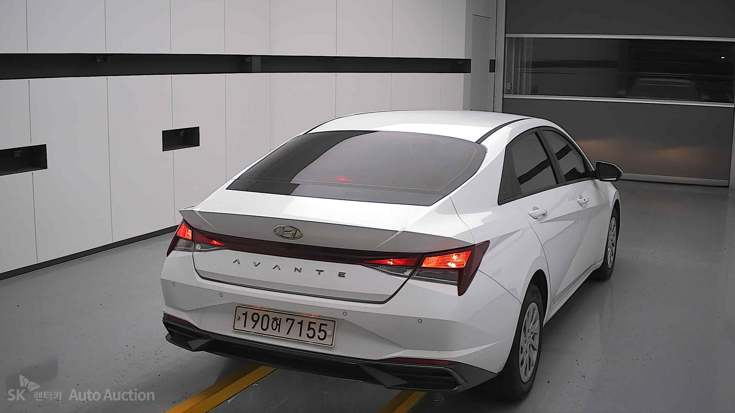 2022 - hyundai avante