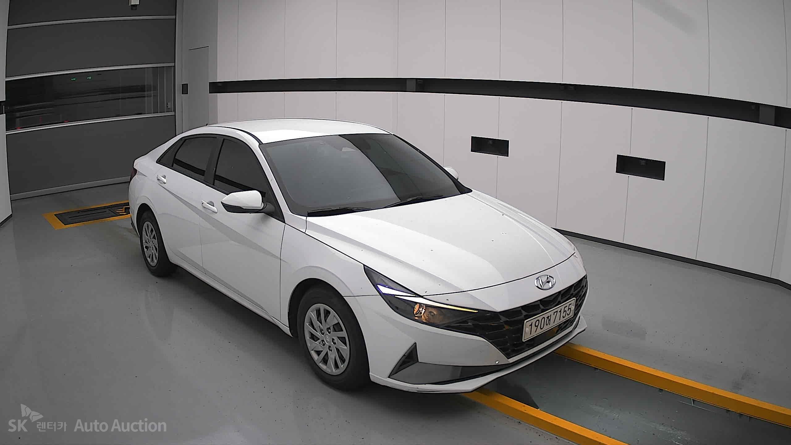 2022 - hyundai avante