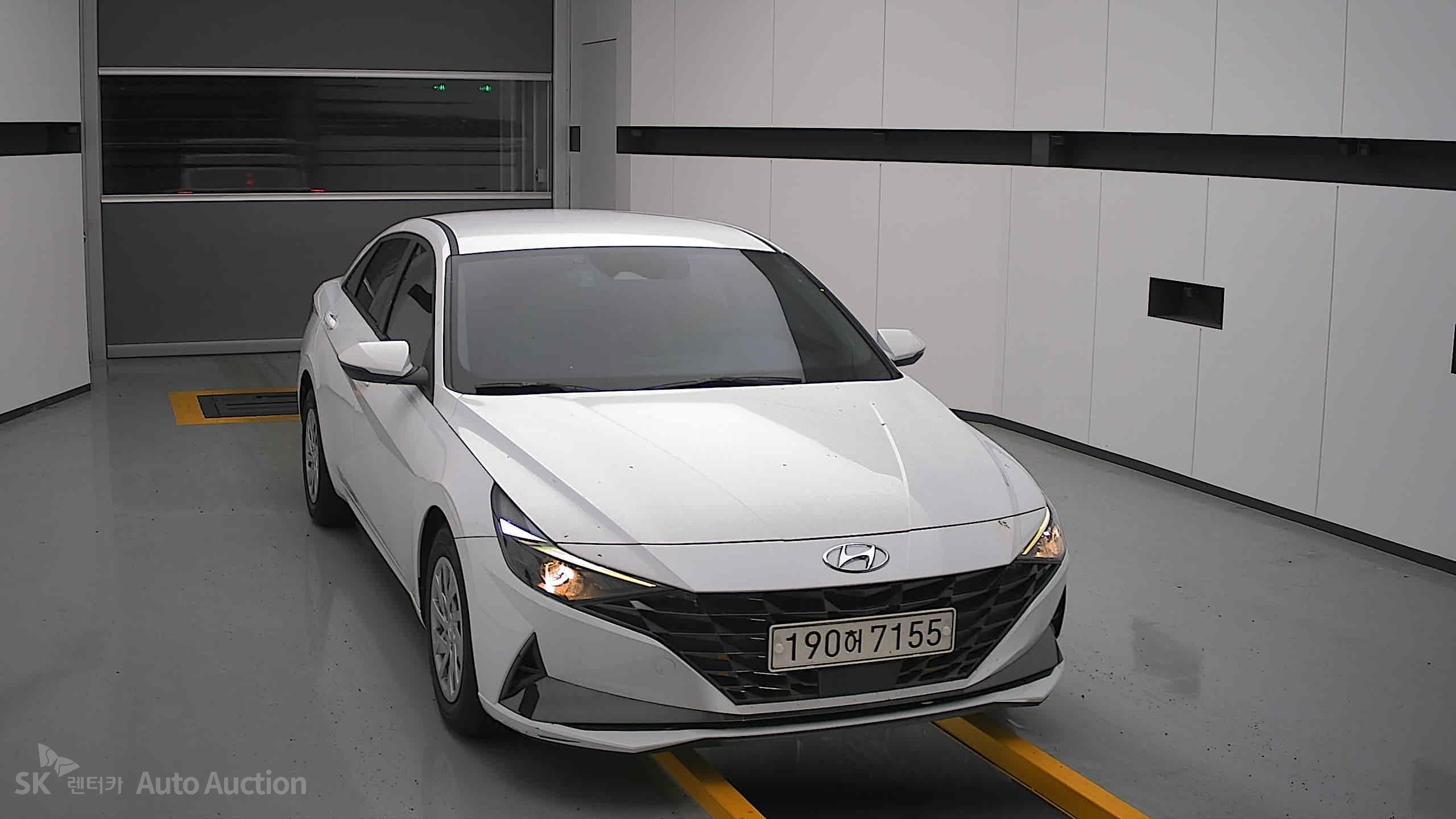 2022 - hyundai avante
