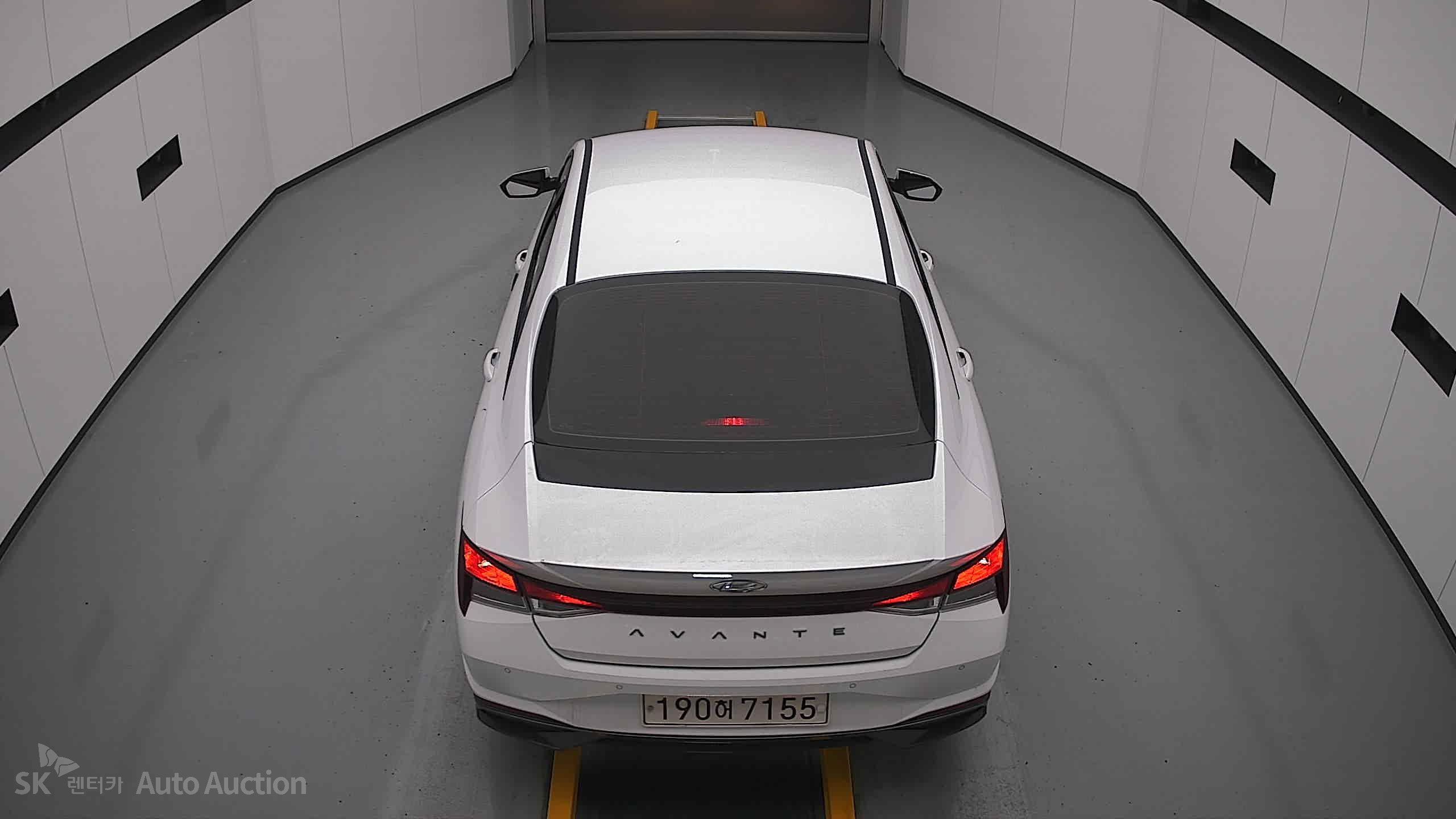 2022 - hyundai avante