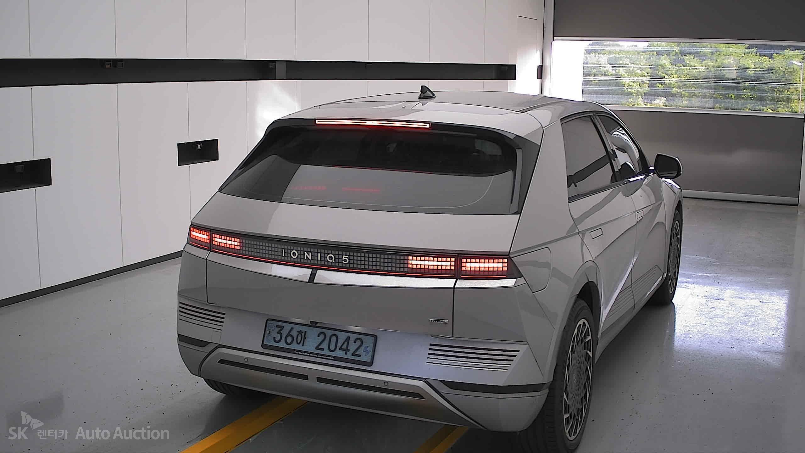 2022 - hyundai ioniq