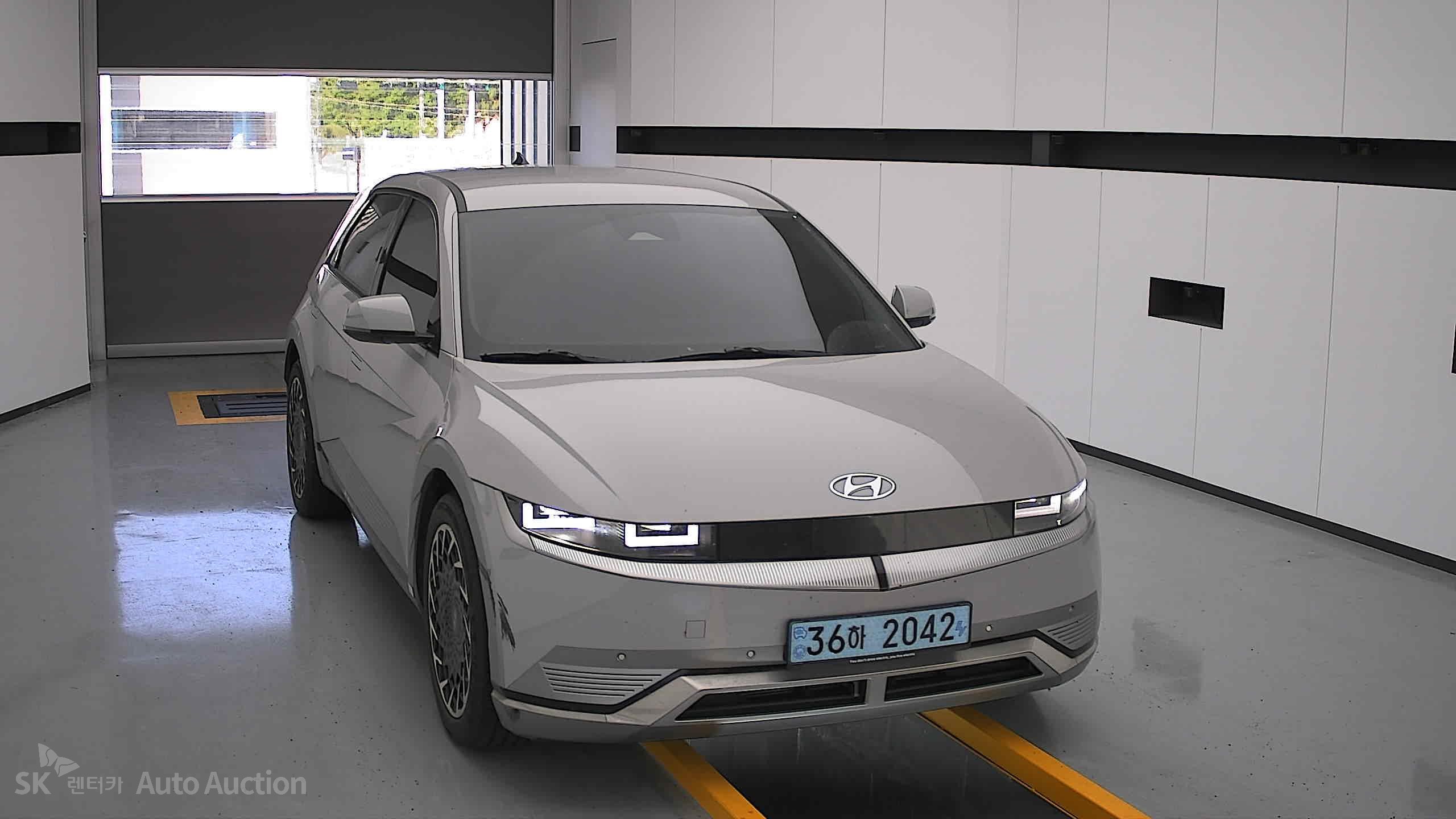 2022 - hyundai ioniq