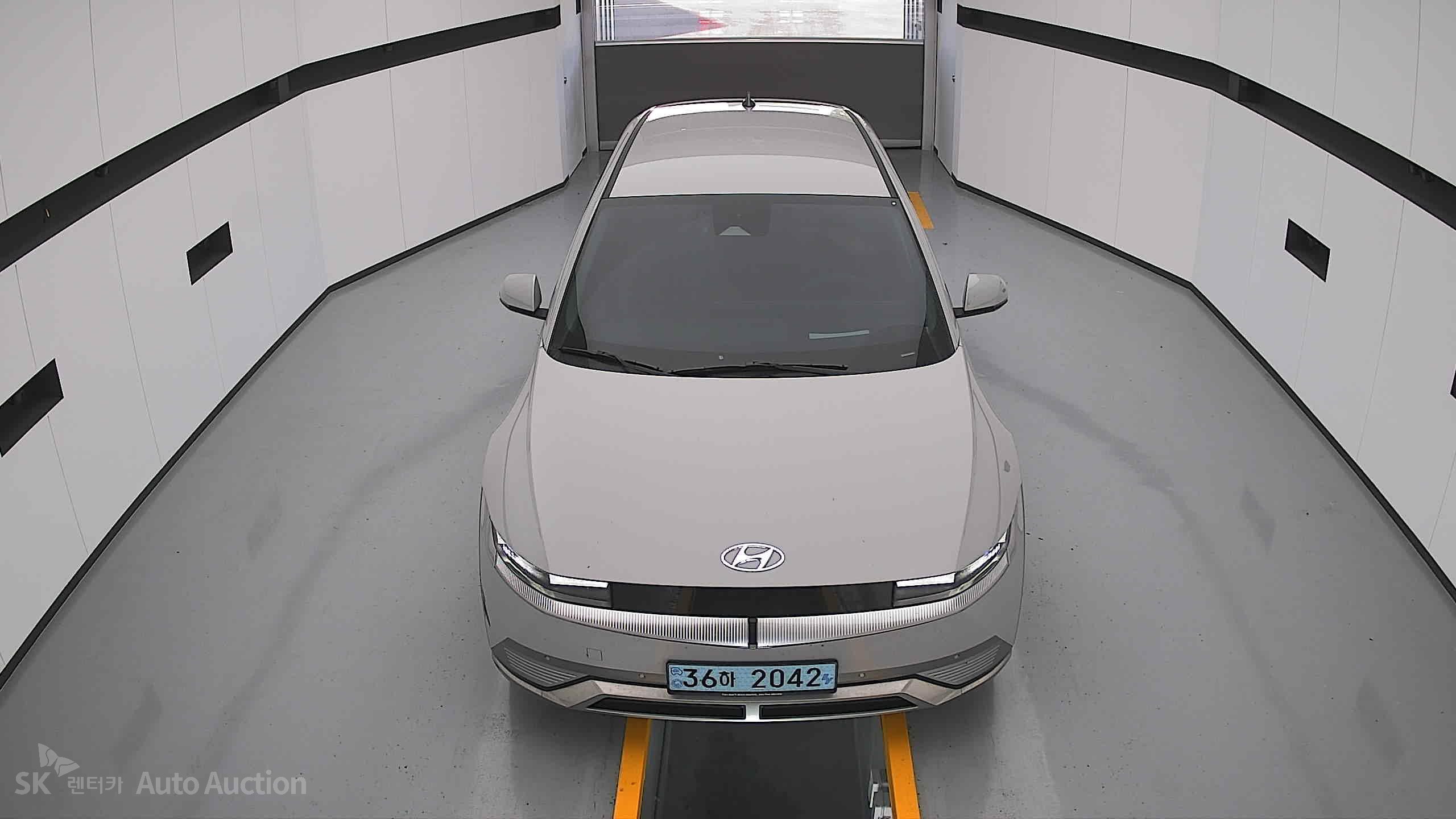 2022 - hyundai ioniq