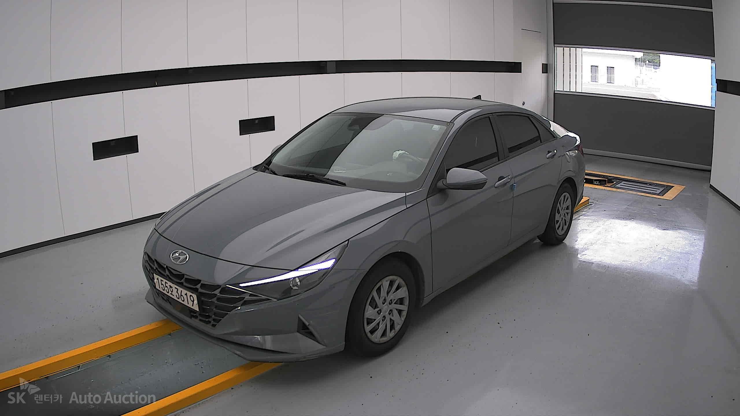 2022 - hyundai avante