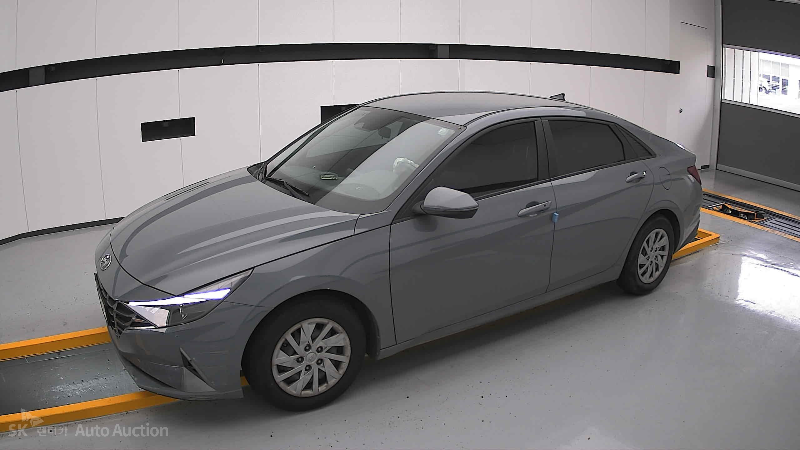 2022 - hyundai avante