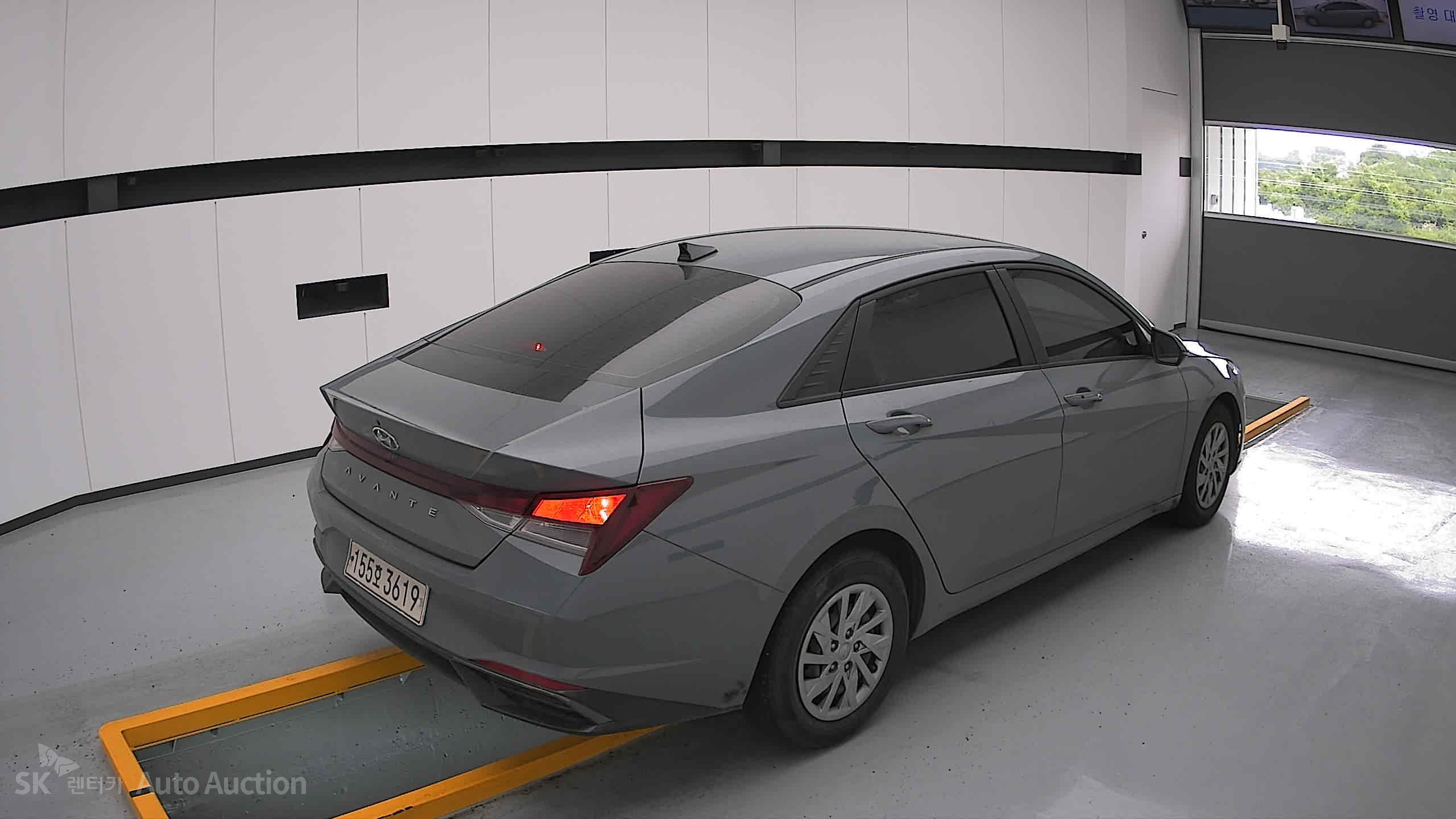 2022 - hyundai avante