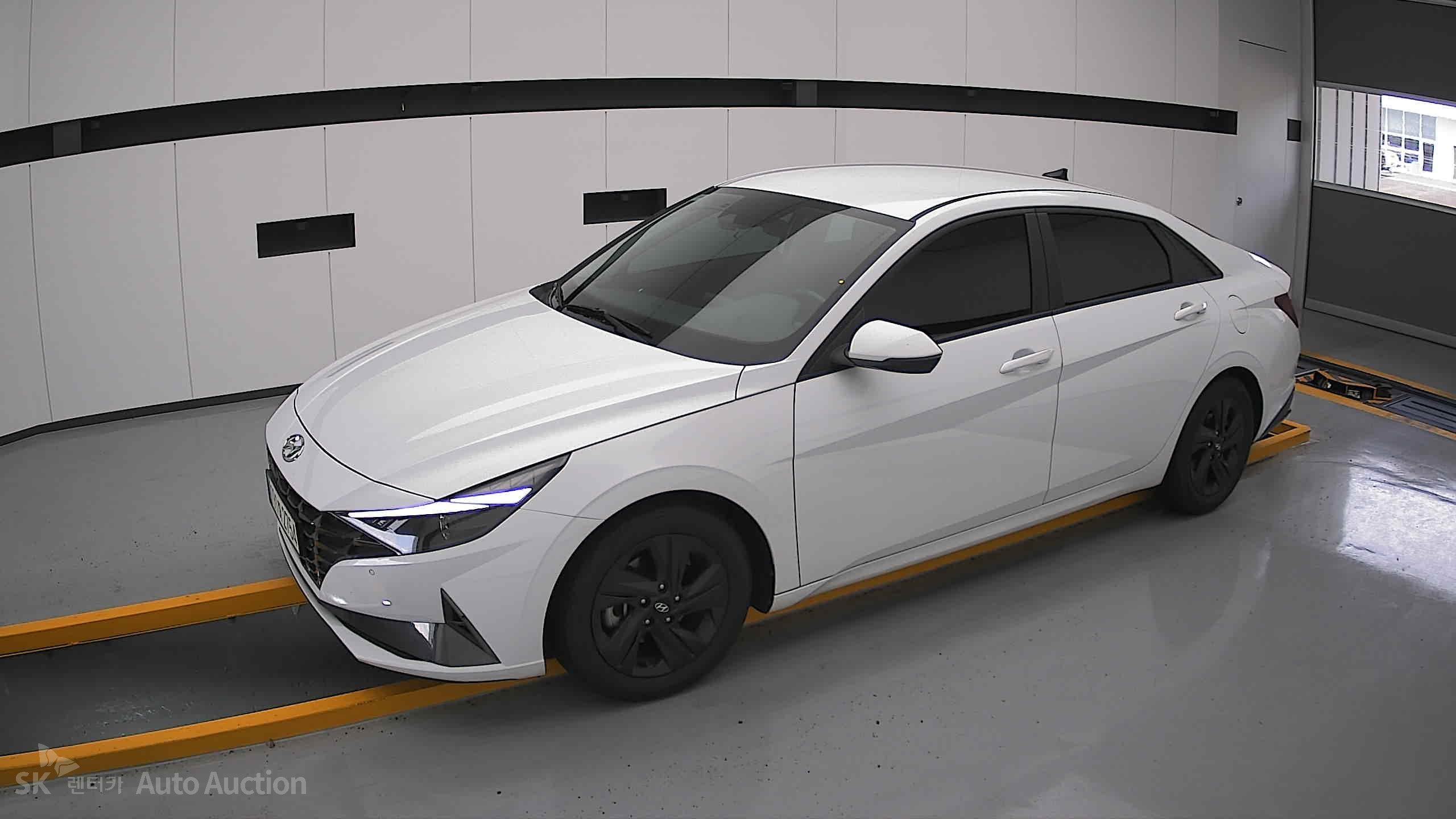 2023 - hyundai avante