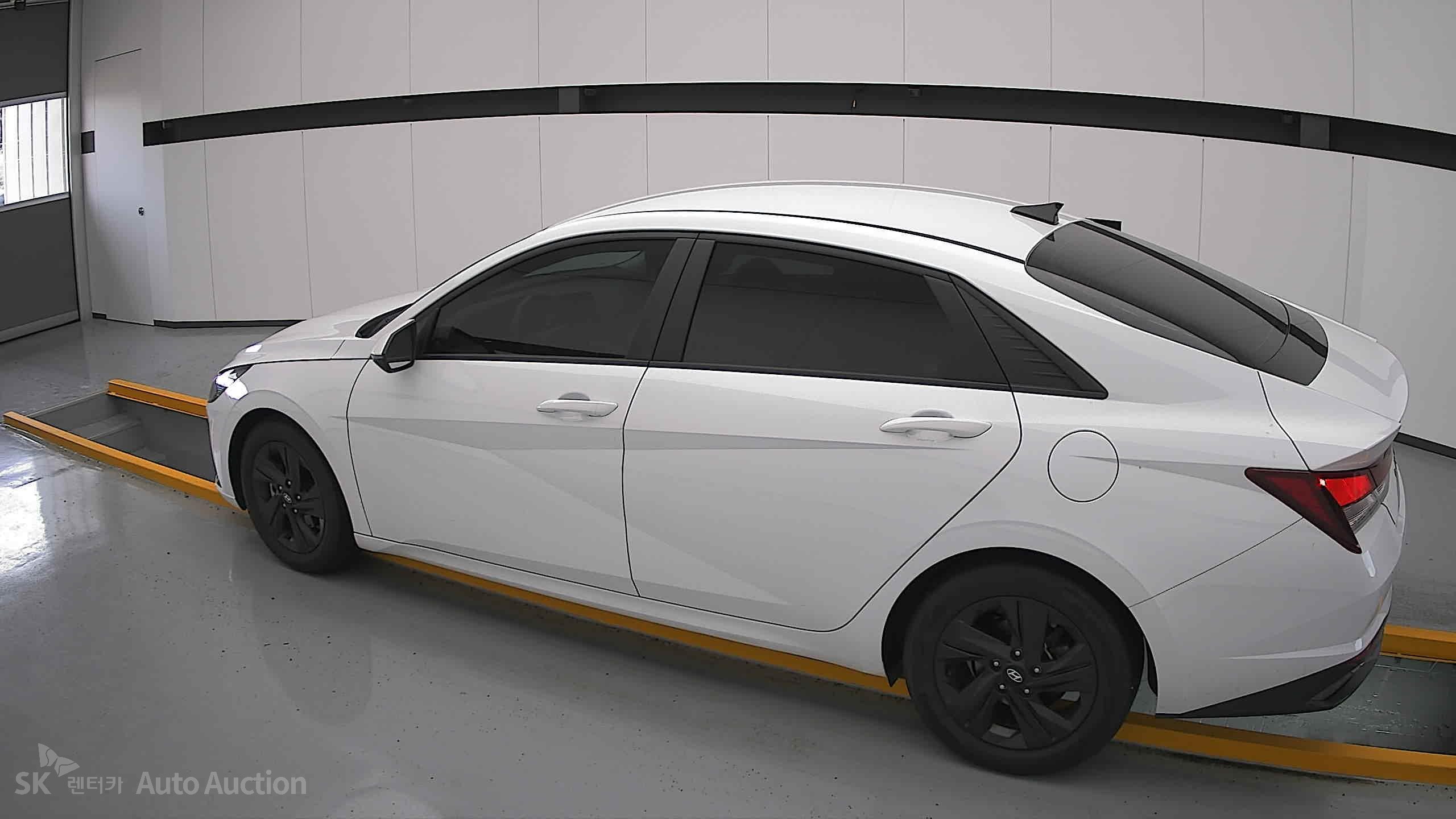 2023 - hyundai avante