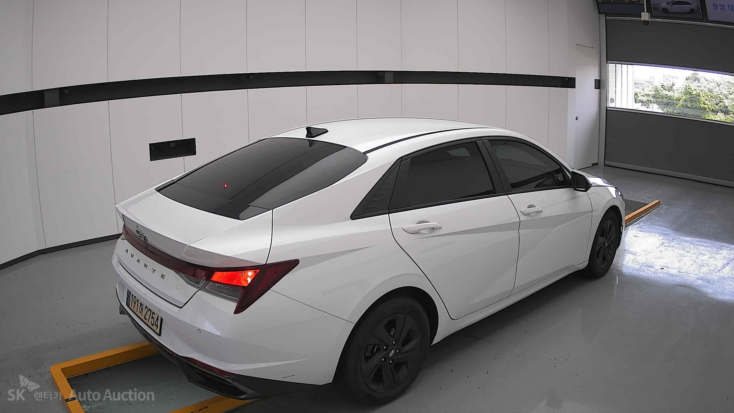 2023 - hyundai avante