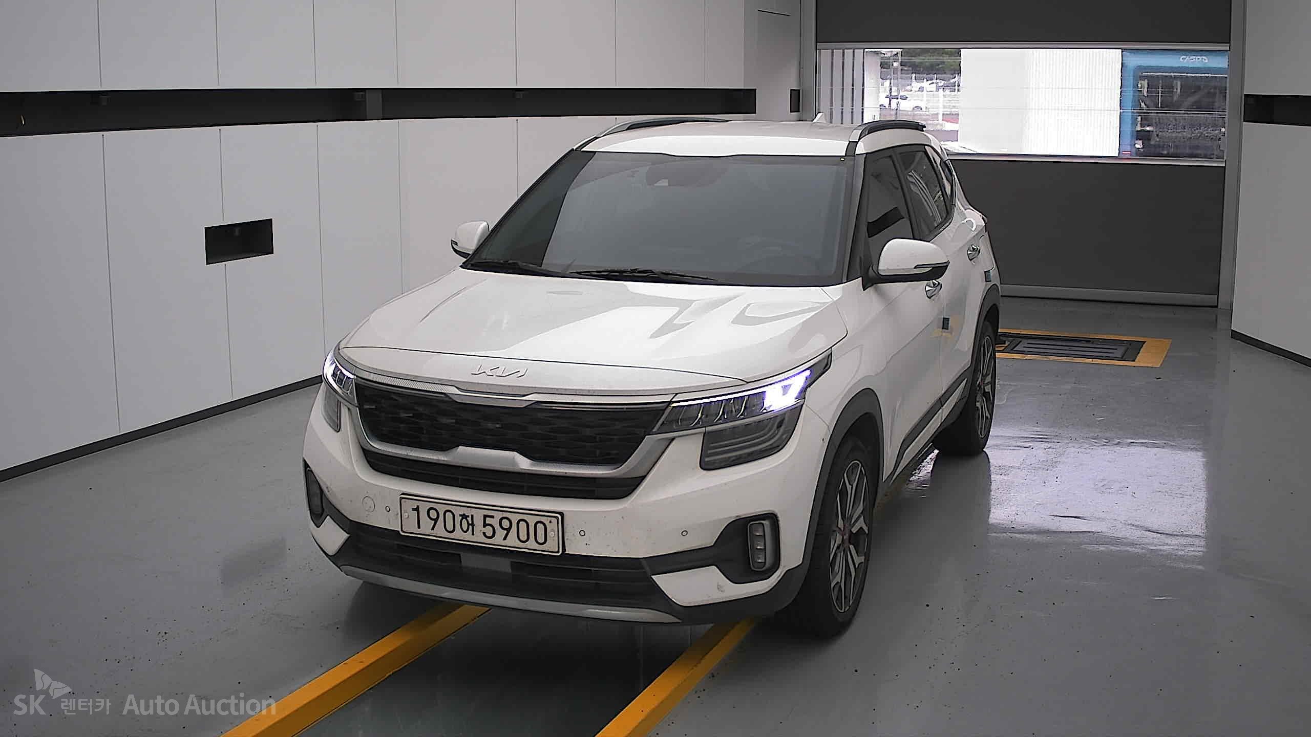 2022 - kia seltos